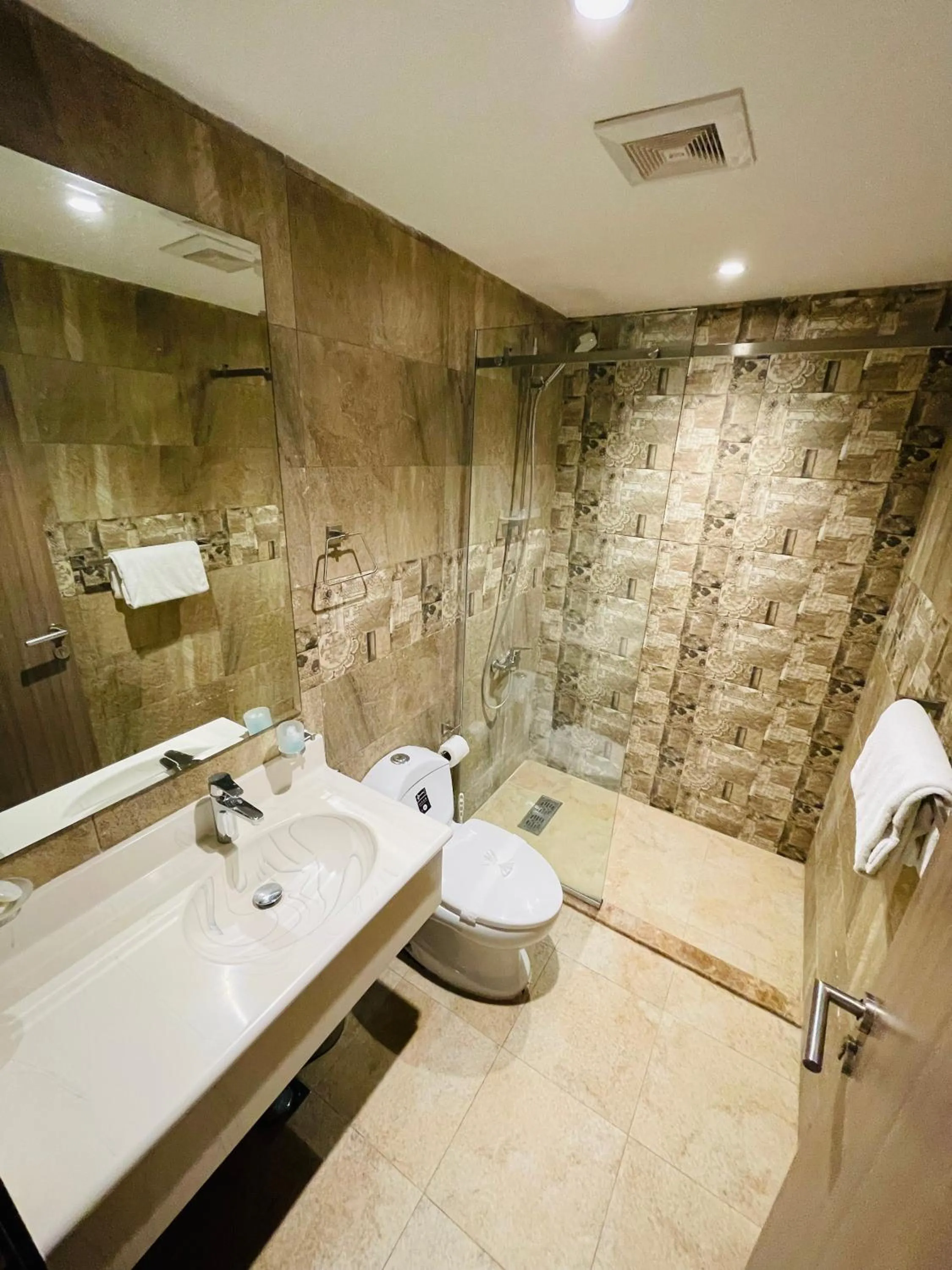 One-Bedroom Apartment in Terrace View Serviced Apartments 2