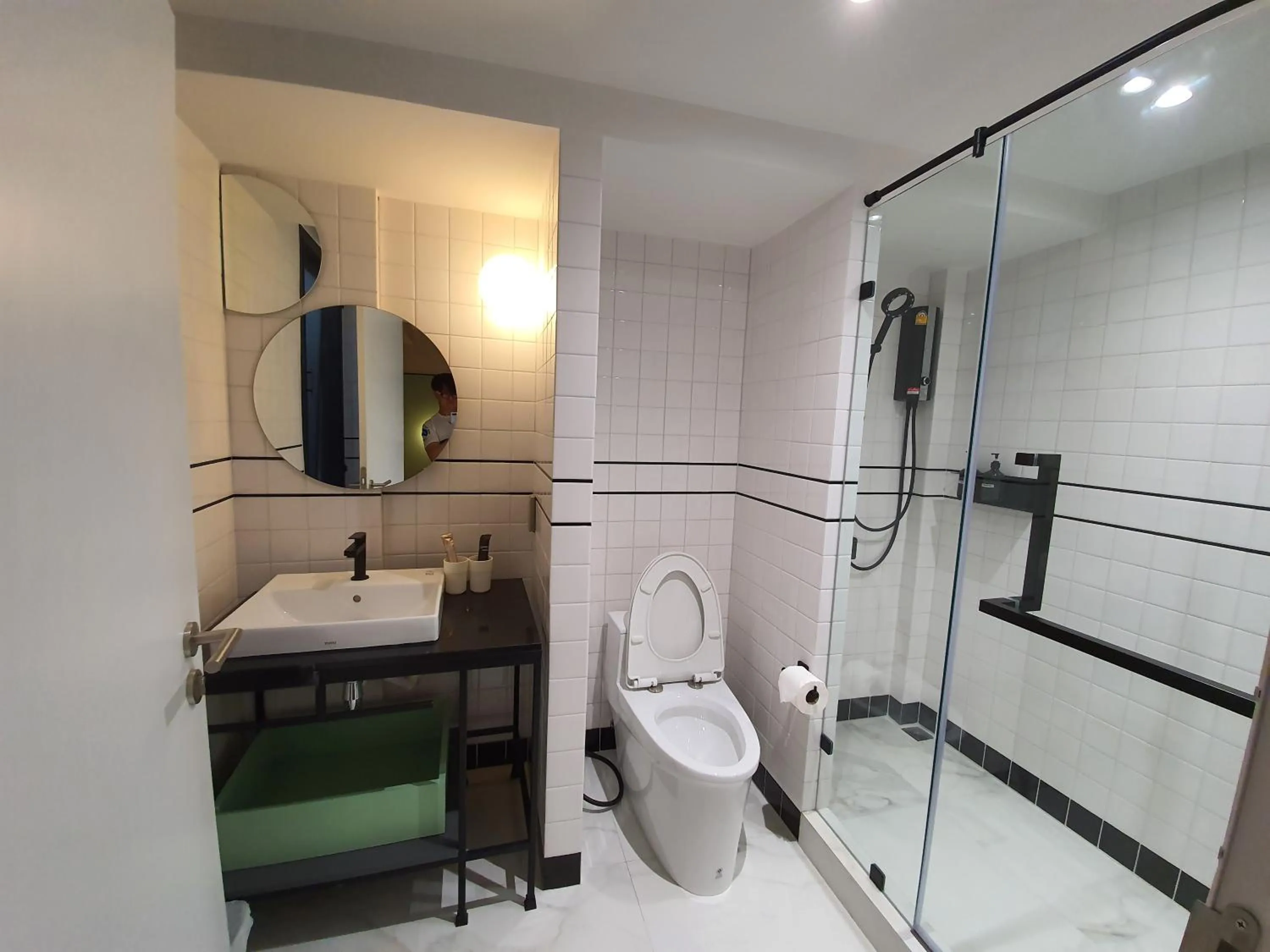 Double Room with Extra Bed in Roompini