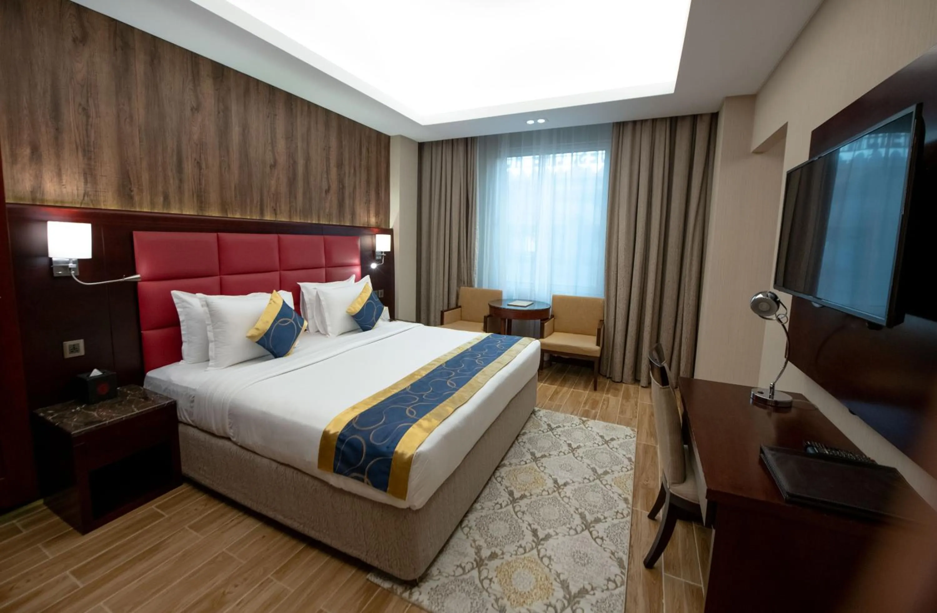 Executive Suite in Ramee Guestline Hotel