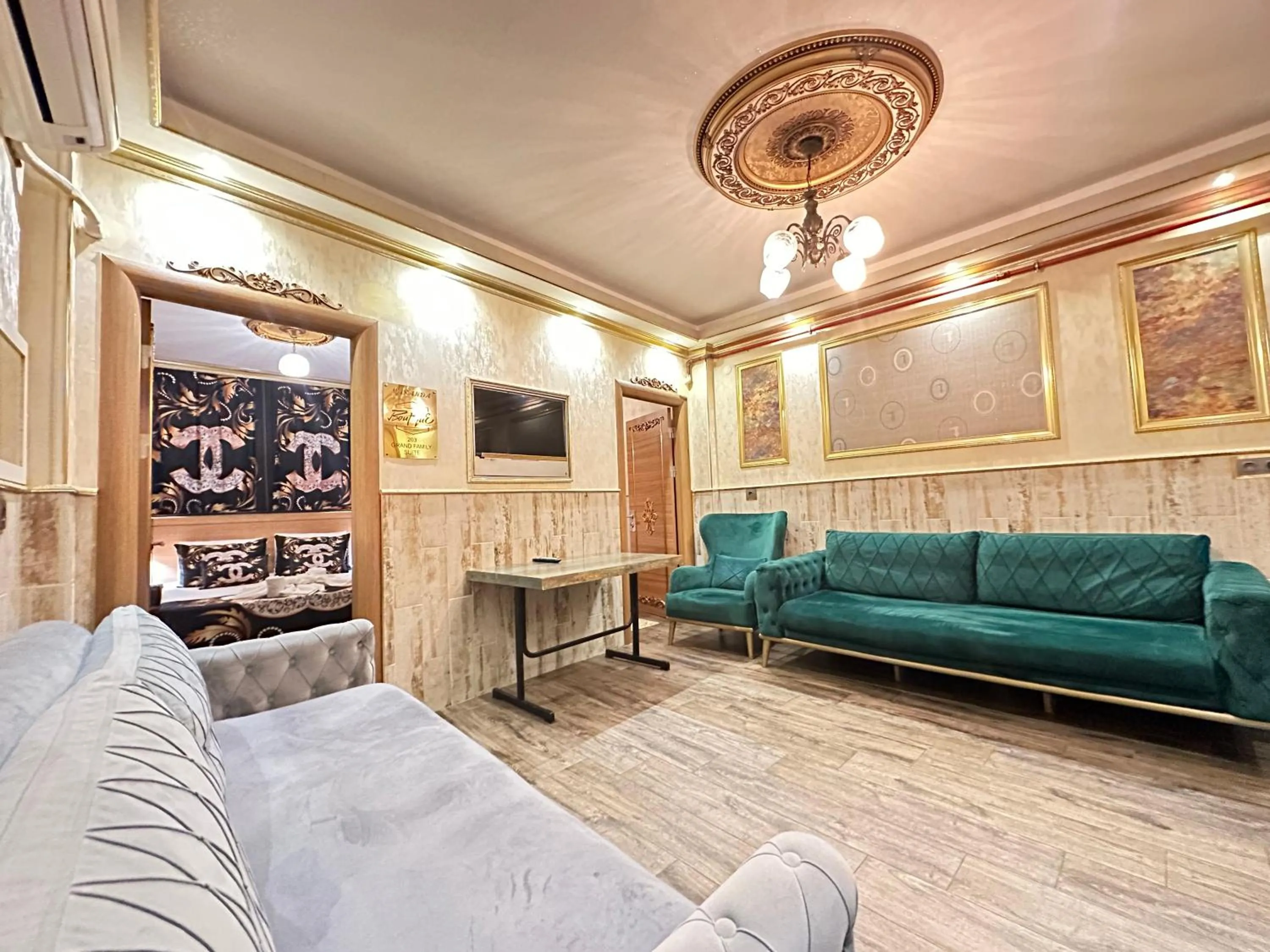 Family Suite in Maranda Suit Hotel