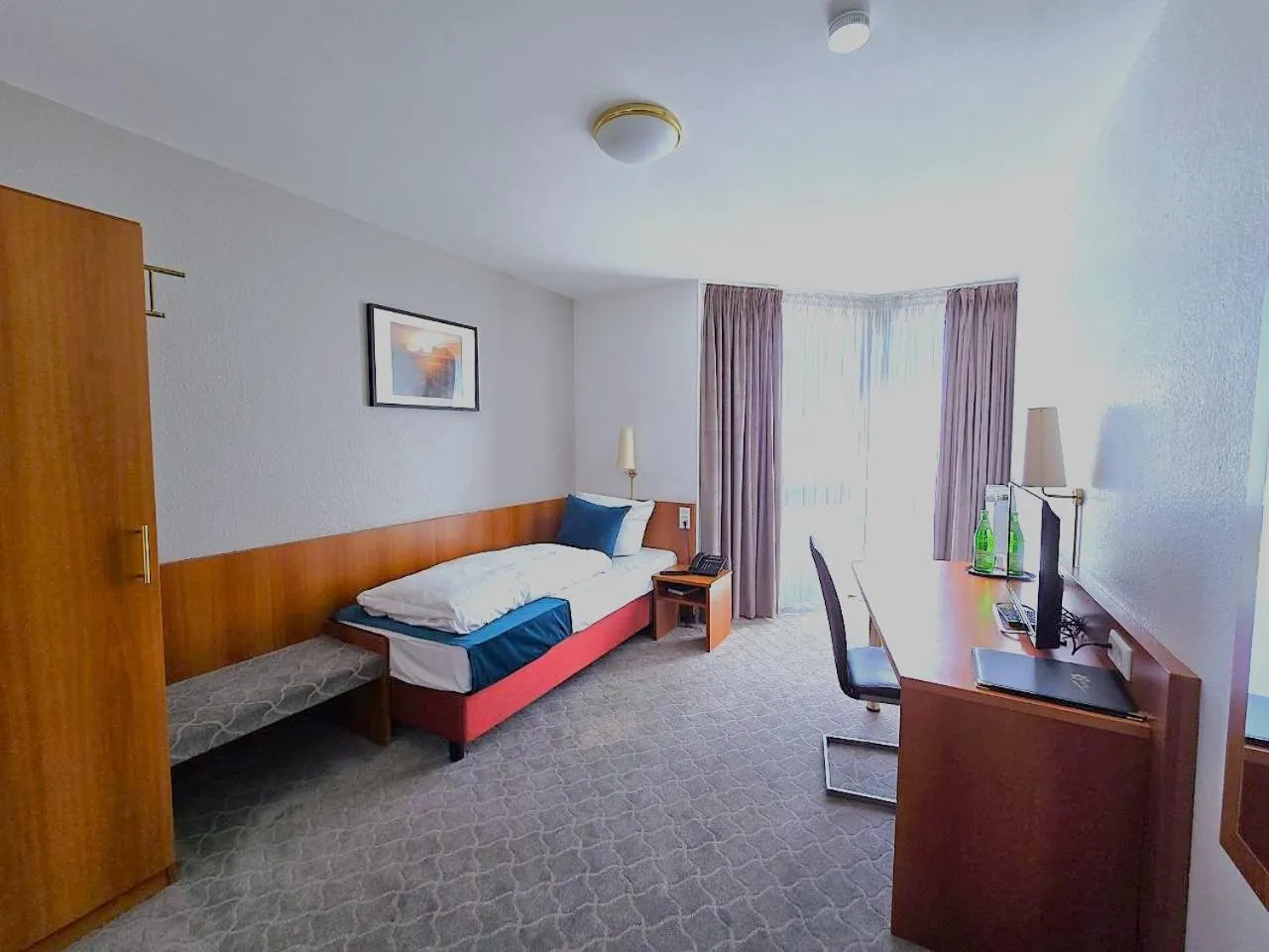 Single Room in Concorde Hotel Ascot