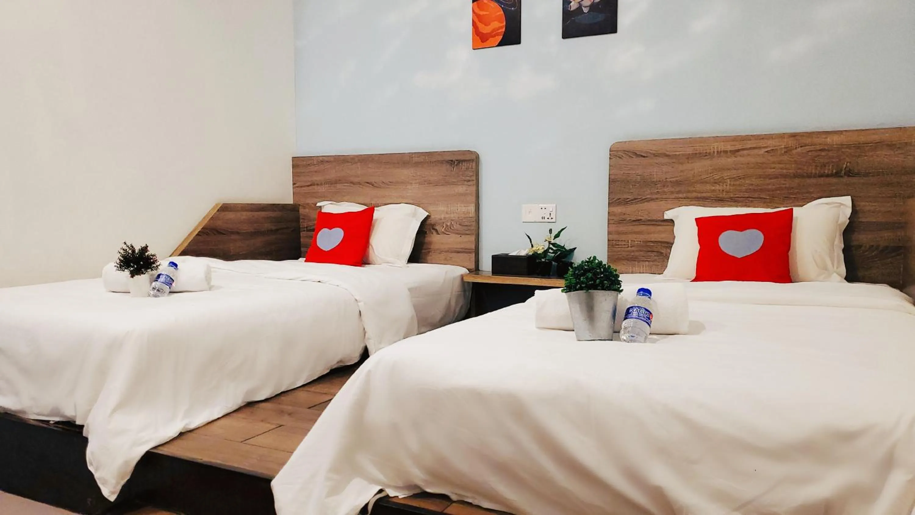 Superior Double or Twin Room in Winggarden Murals House by JE Boutique Guesthouse