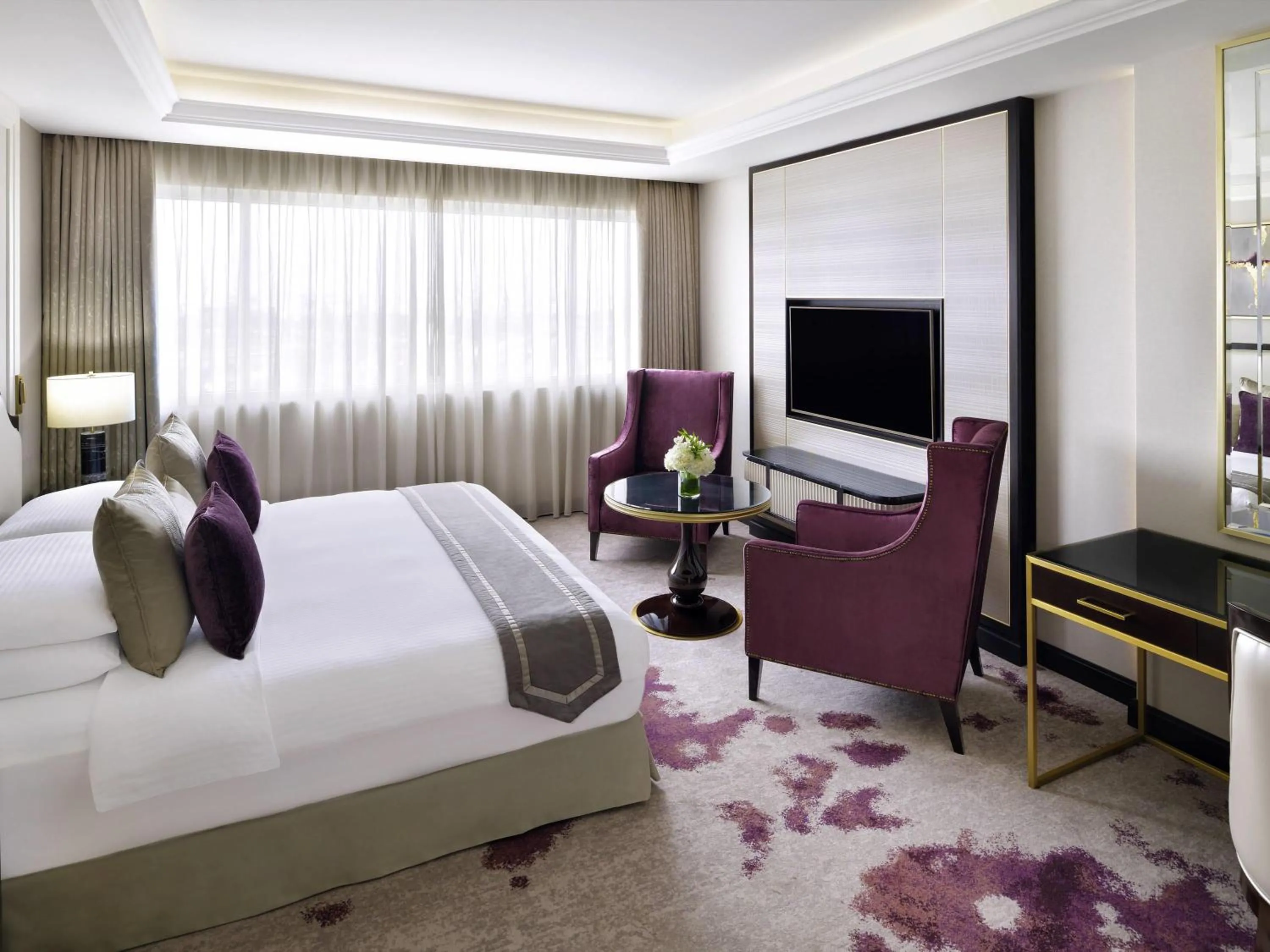 Superior King Room in Mövenpick Hotel Bahrain