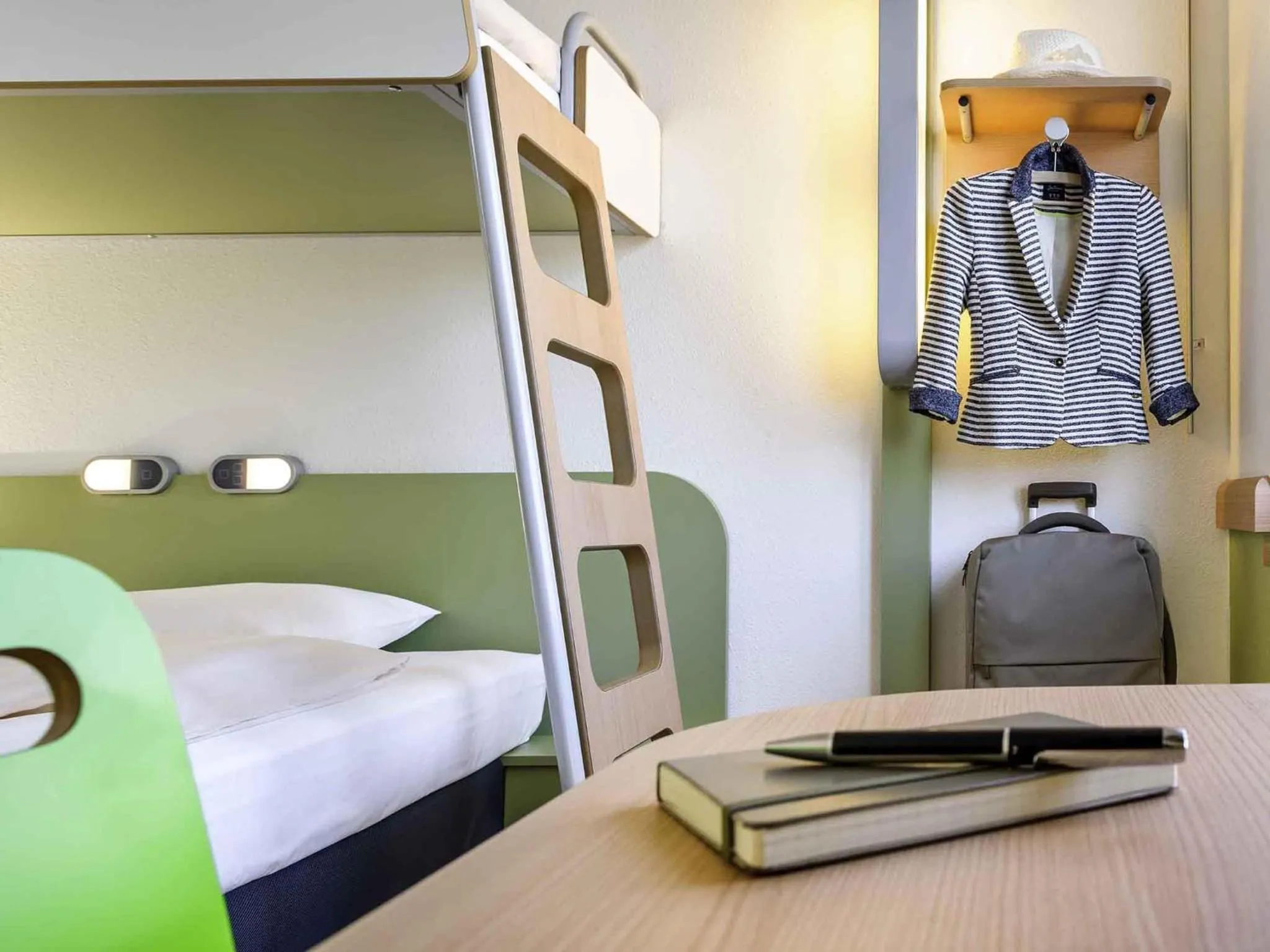 Triple Room with One Double Bed and One Bunk Bed in Hotel Ibis Budget Nancy Centre