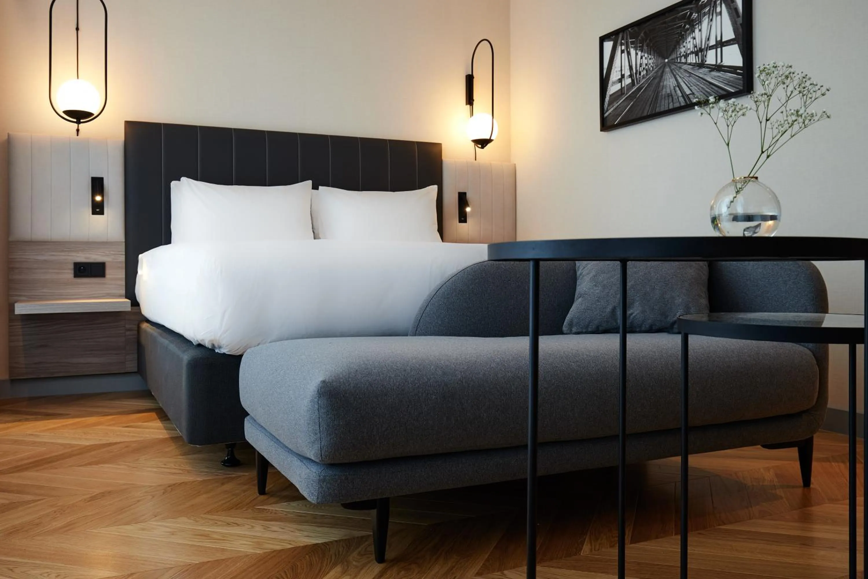 Premium Queen Room with Lounge Access in Crowne Plaza - Warsaw - The HUB by IHG