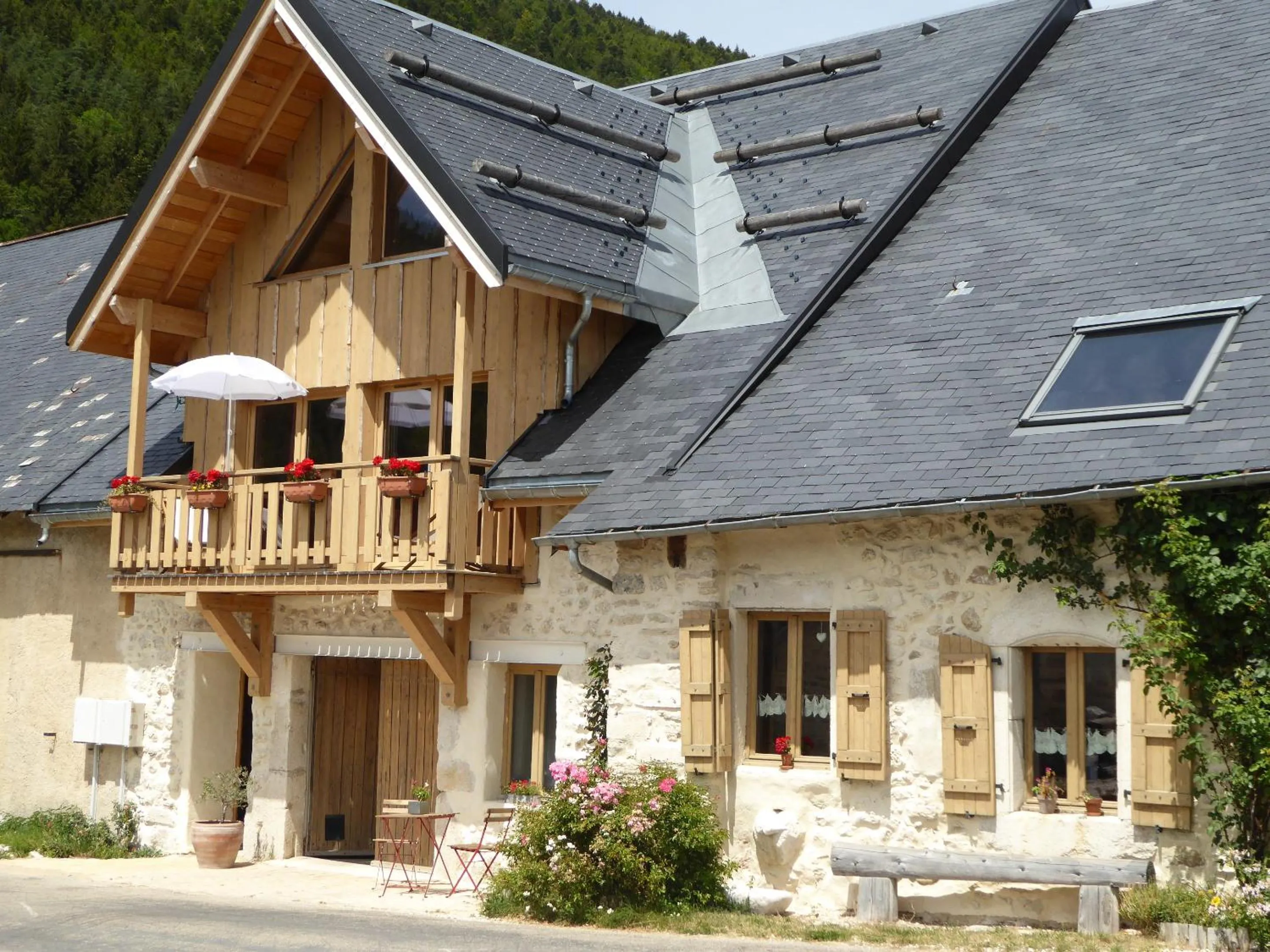 Double Room with Private Bathroom - single occupancy in Ferme de la grande Moucherolle