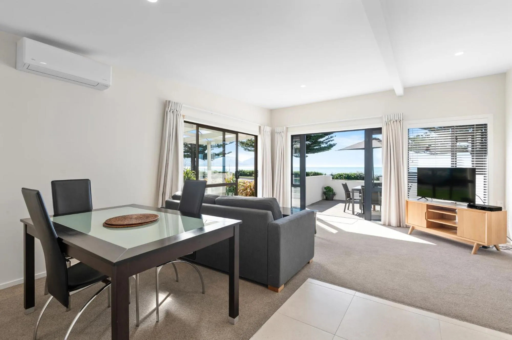 Apartment with Sea View in Kaikoura Beach Motel