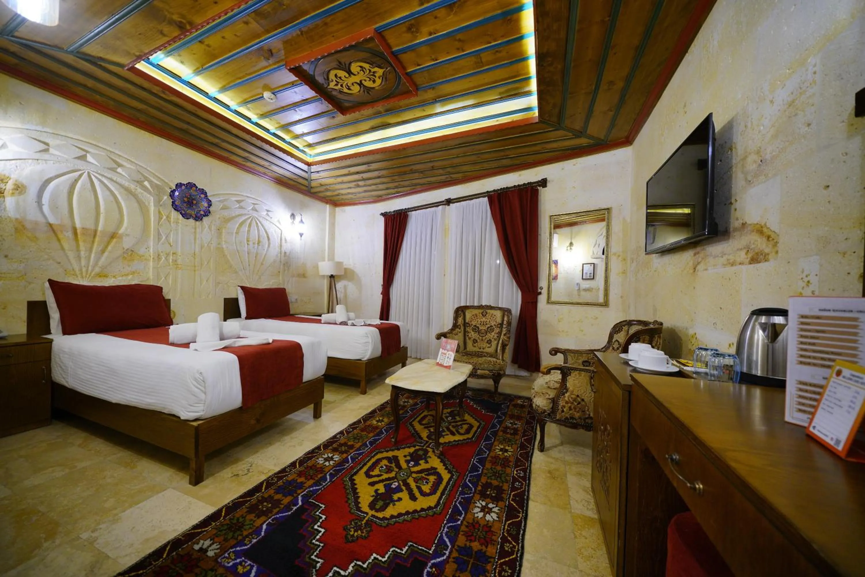 Standard Twin Room in Balloon Cave Hotel