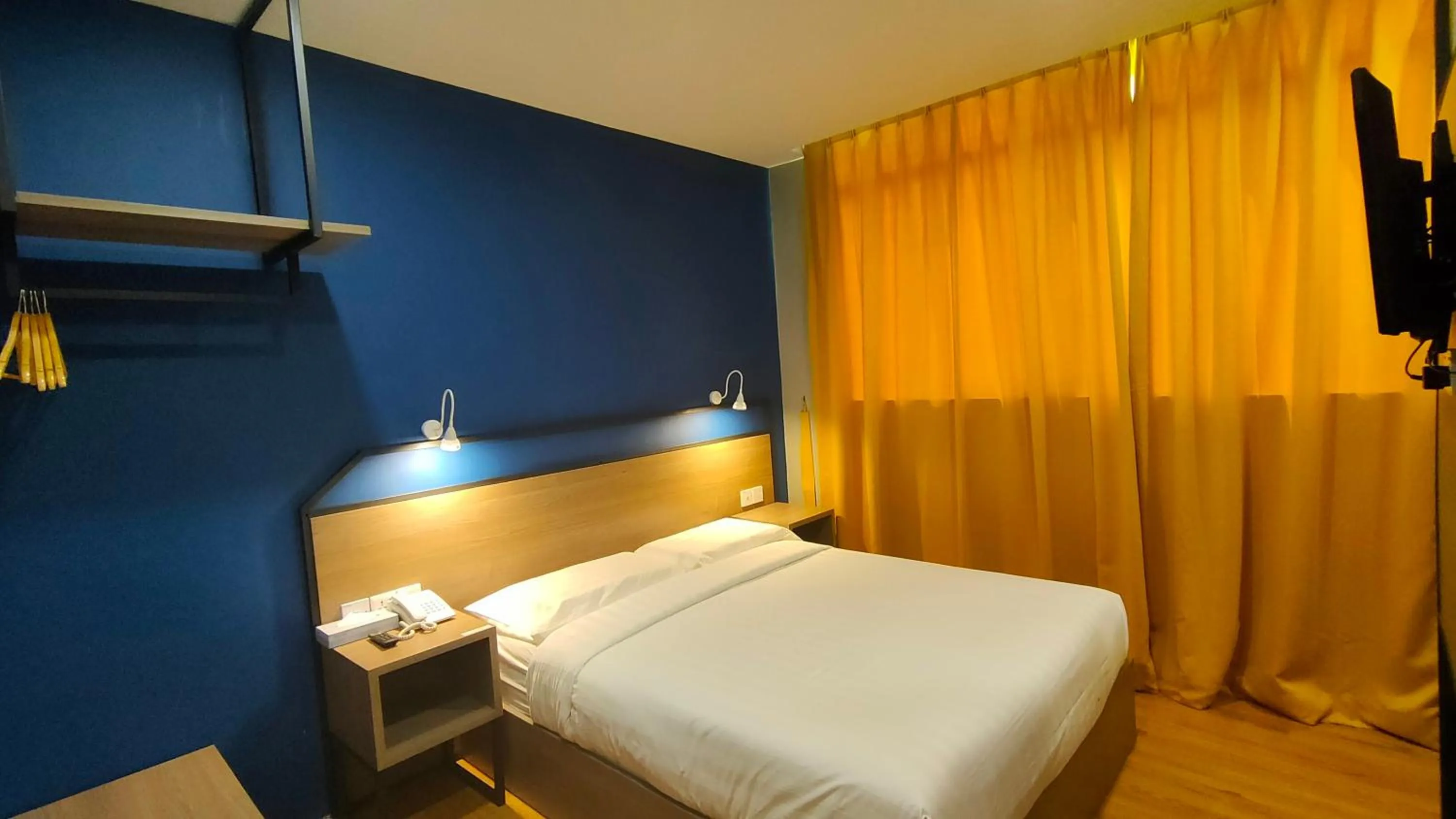 Standard Double Room in Uptown Hotel