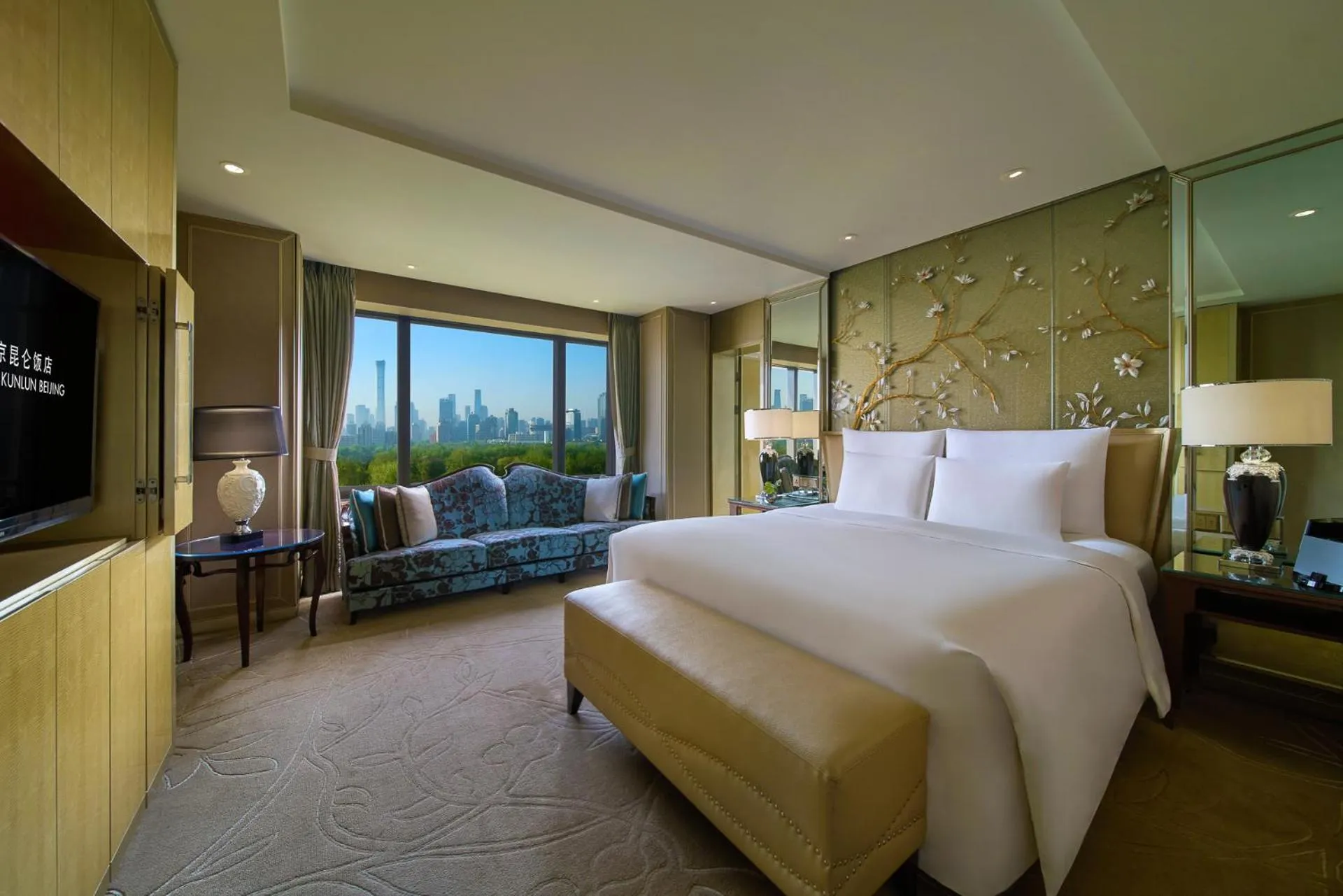 Executive Double Room in The Kunlun Beijing Jin Jiang Radisson