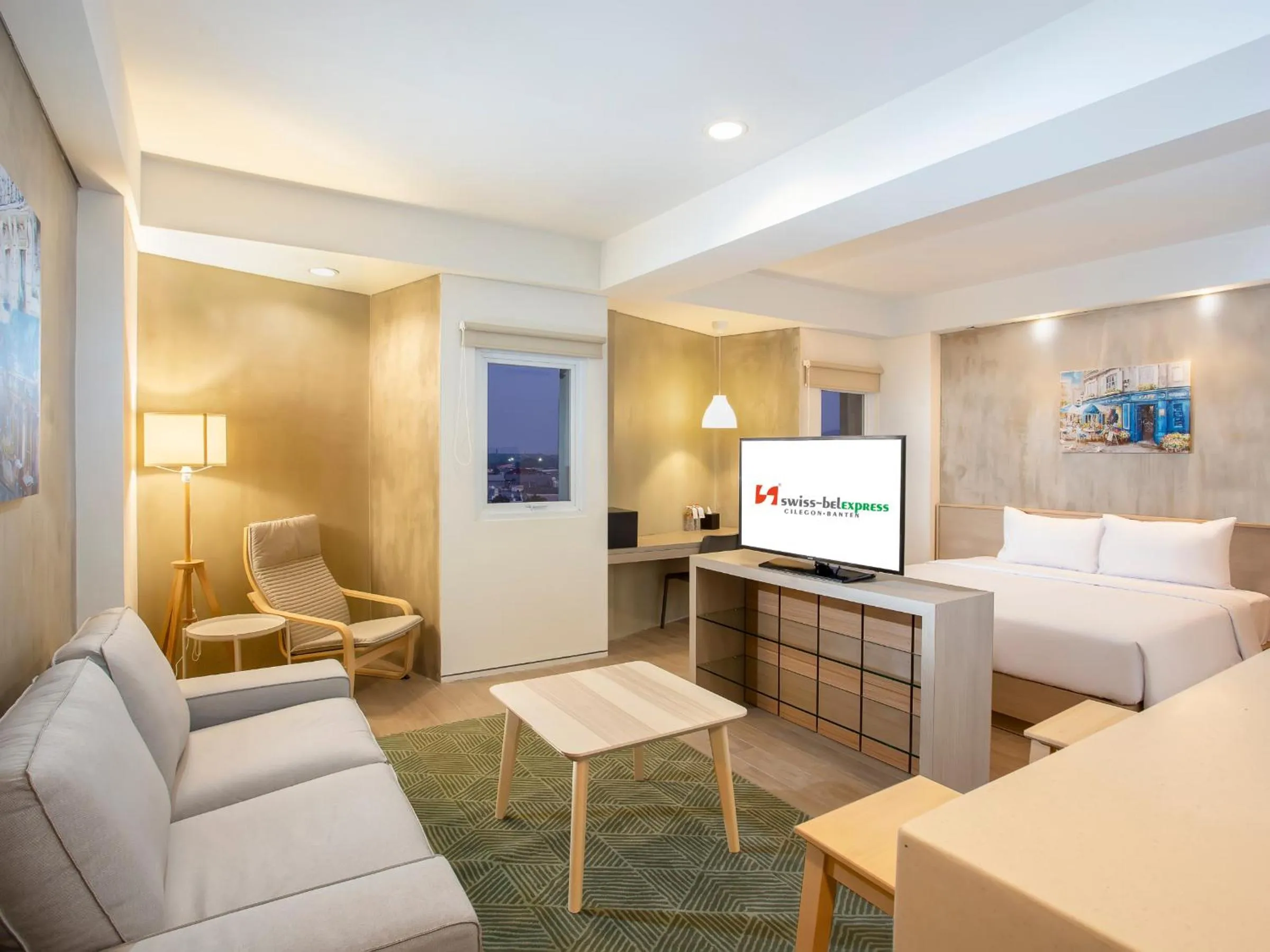 Express Studio Room in Swiss-Belexpress Cilegon