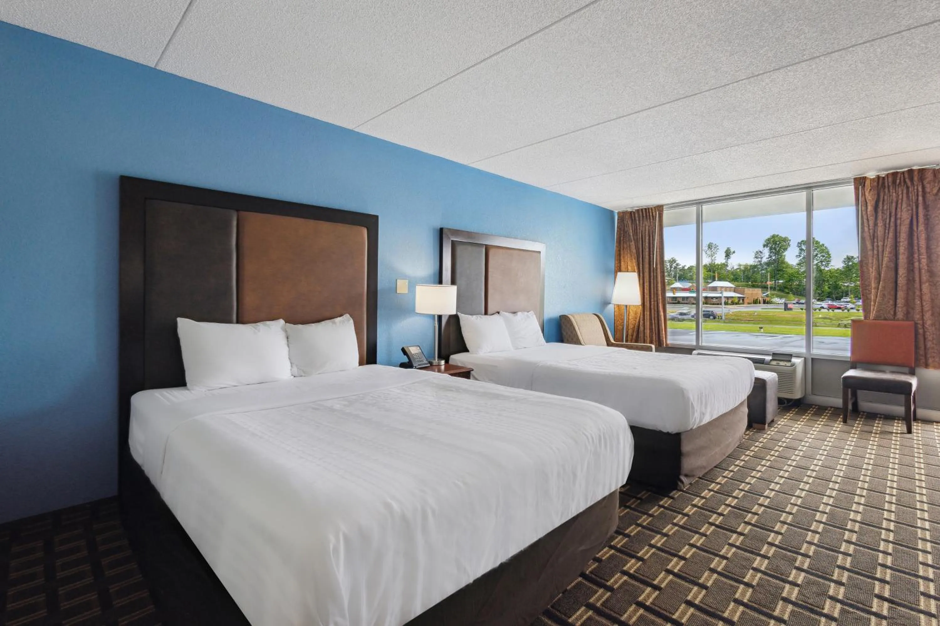 Queen Room with Two Queen Beds in Relax inn by OYO Greeneville Near Hwy US-321
