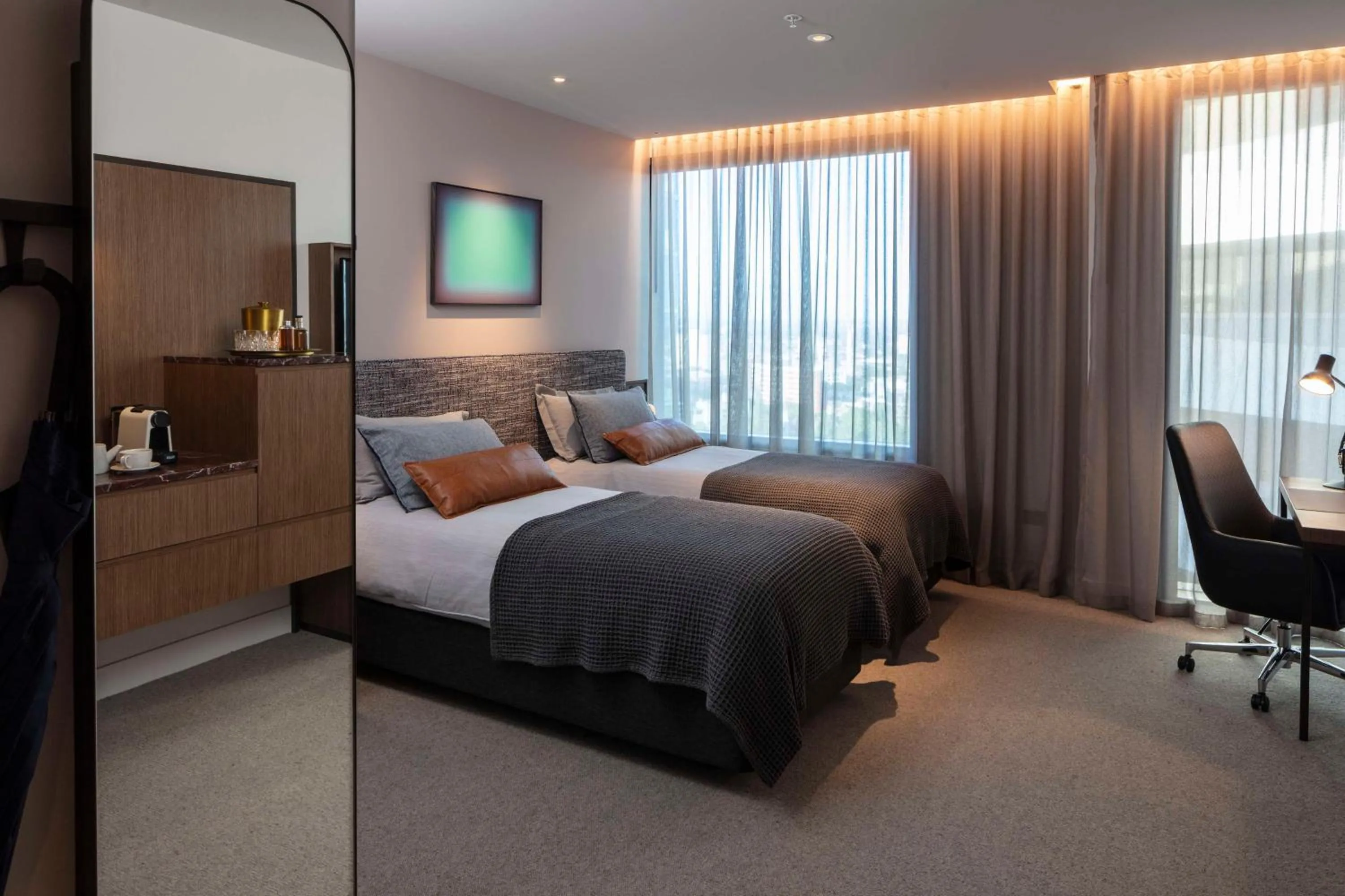 Twin Room with City View in Next Hotel Melbourne, Curio Collection by Hilton