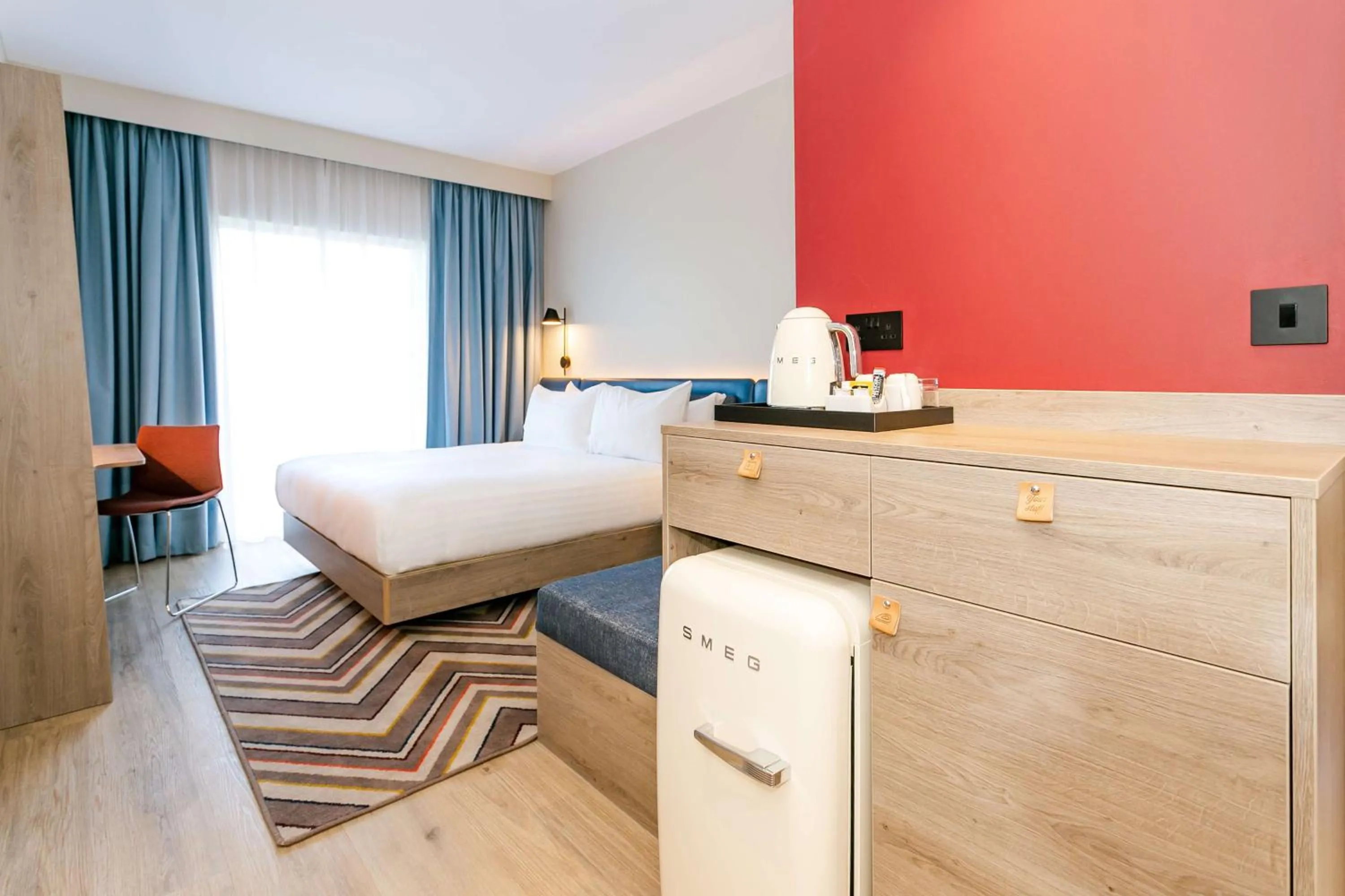 King Room in Hampton By Hilton Blackburn