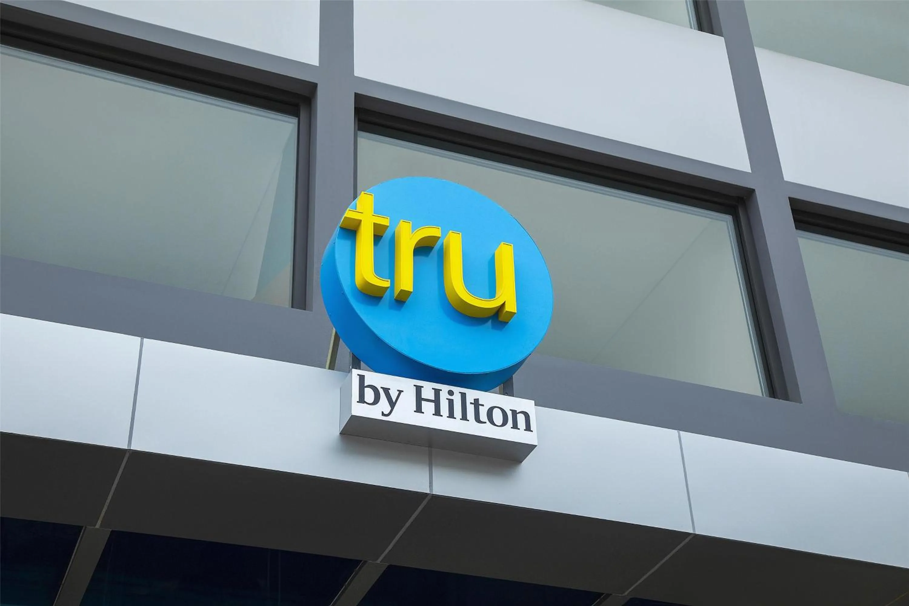 Tru by Hilton Nam Dinh City Centre