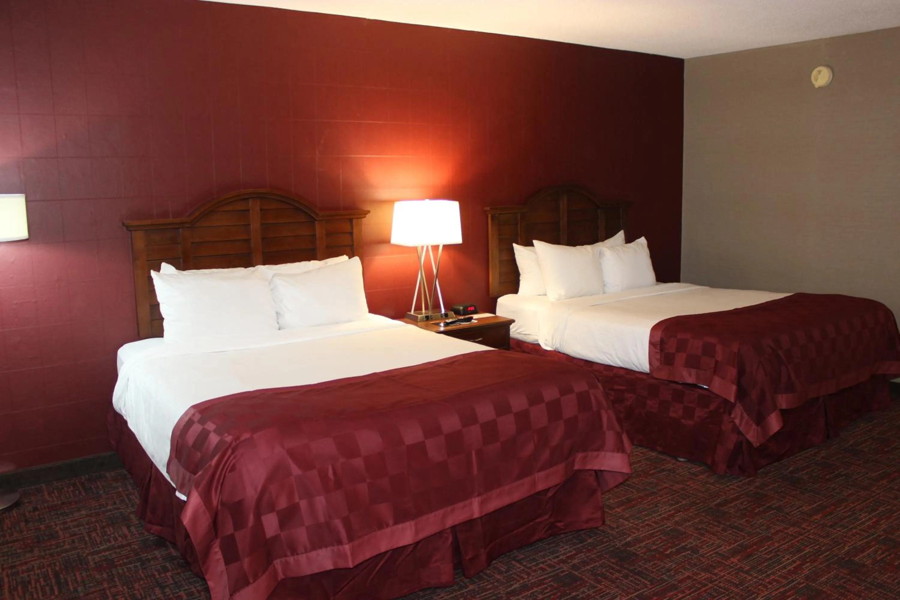 Queen Room with Two Queen Beds and Roll-in Shower - Mobility Accessible/Non-Smoking in Ramada by Wyndham Grand Forks