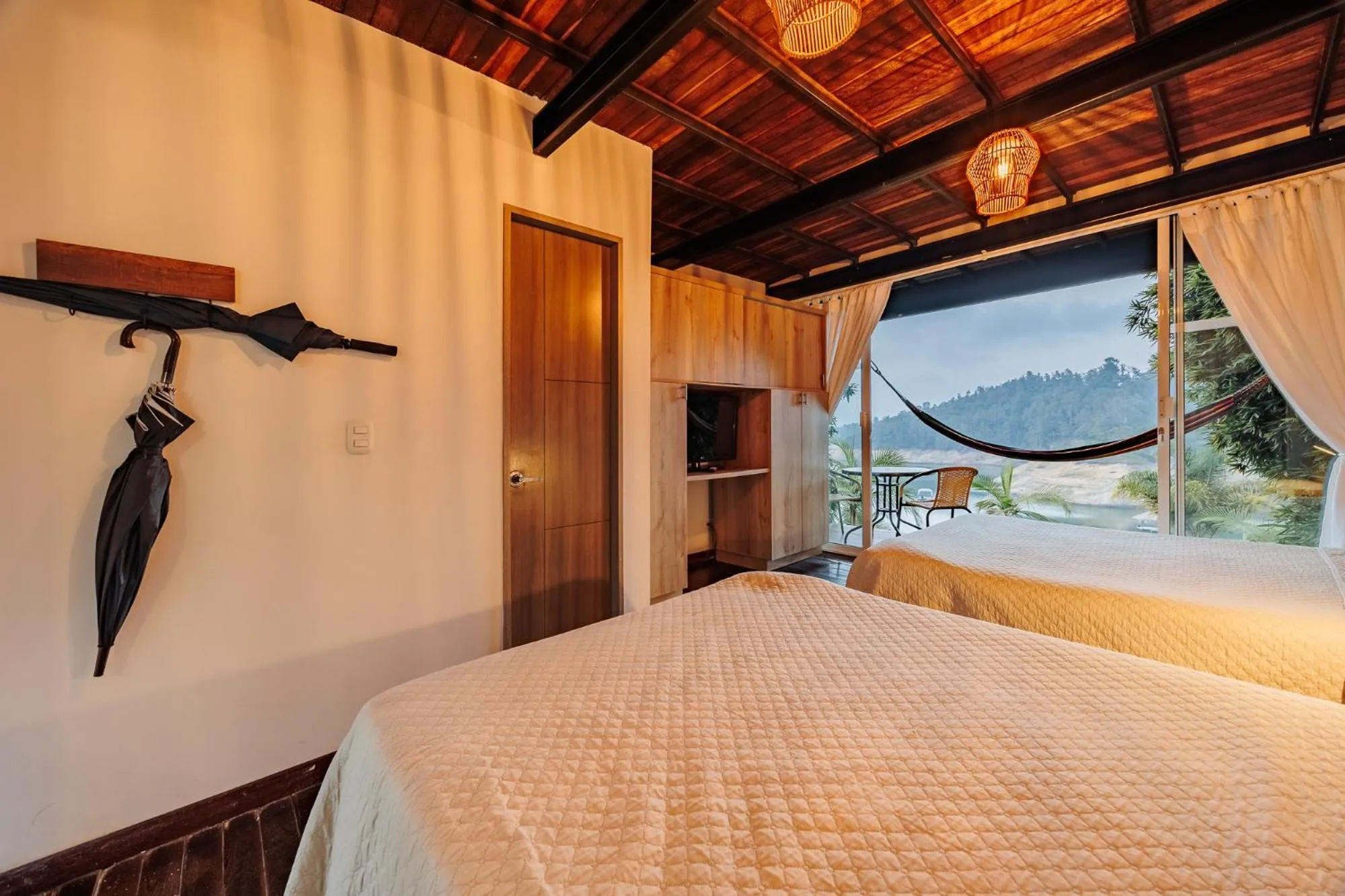 Superior Chalet - single occupancy in Pietrasanta hotel campestre frente a la represa del Peñol y Guatape