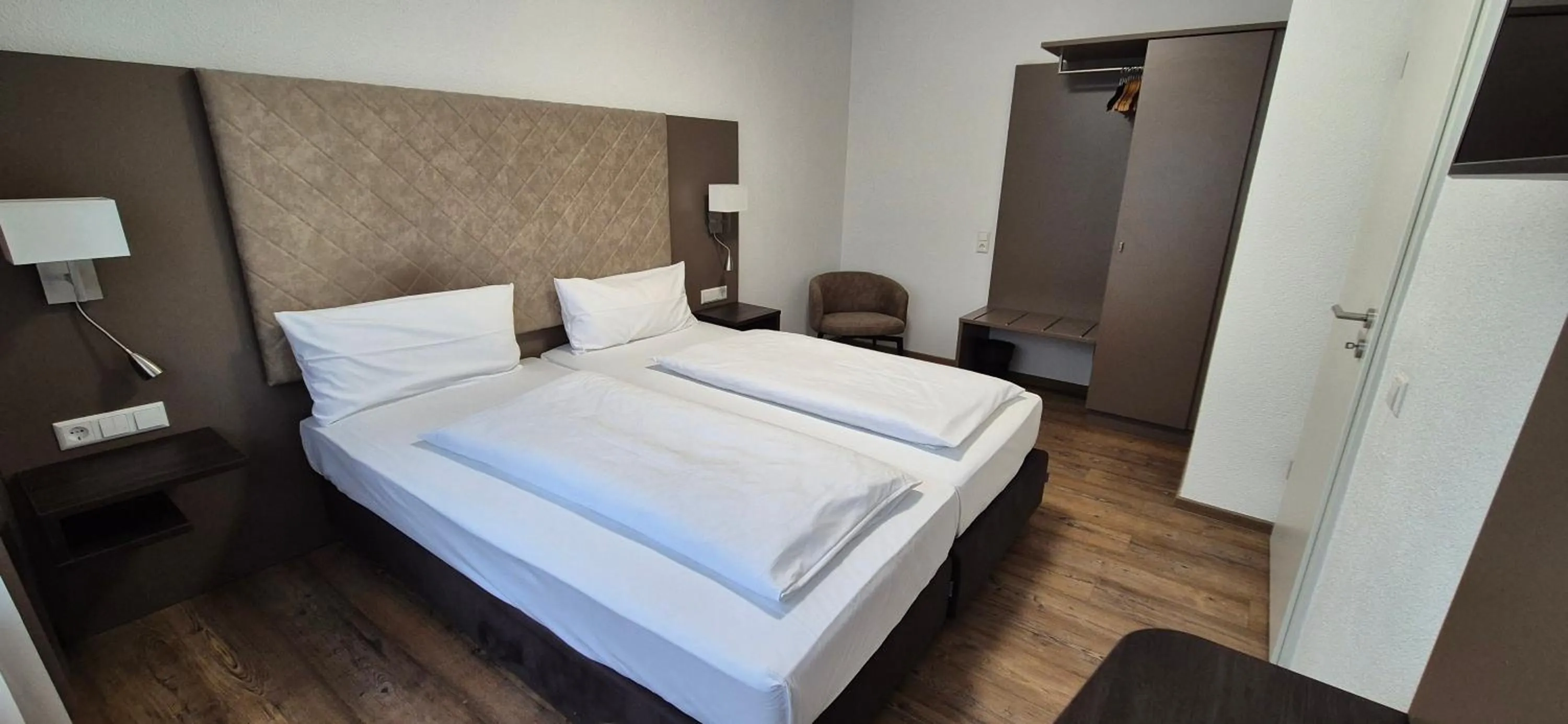One-Bedroom Suite - single occupancy in Melvi Hotel Göppingen