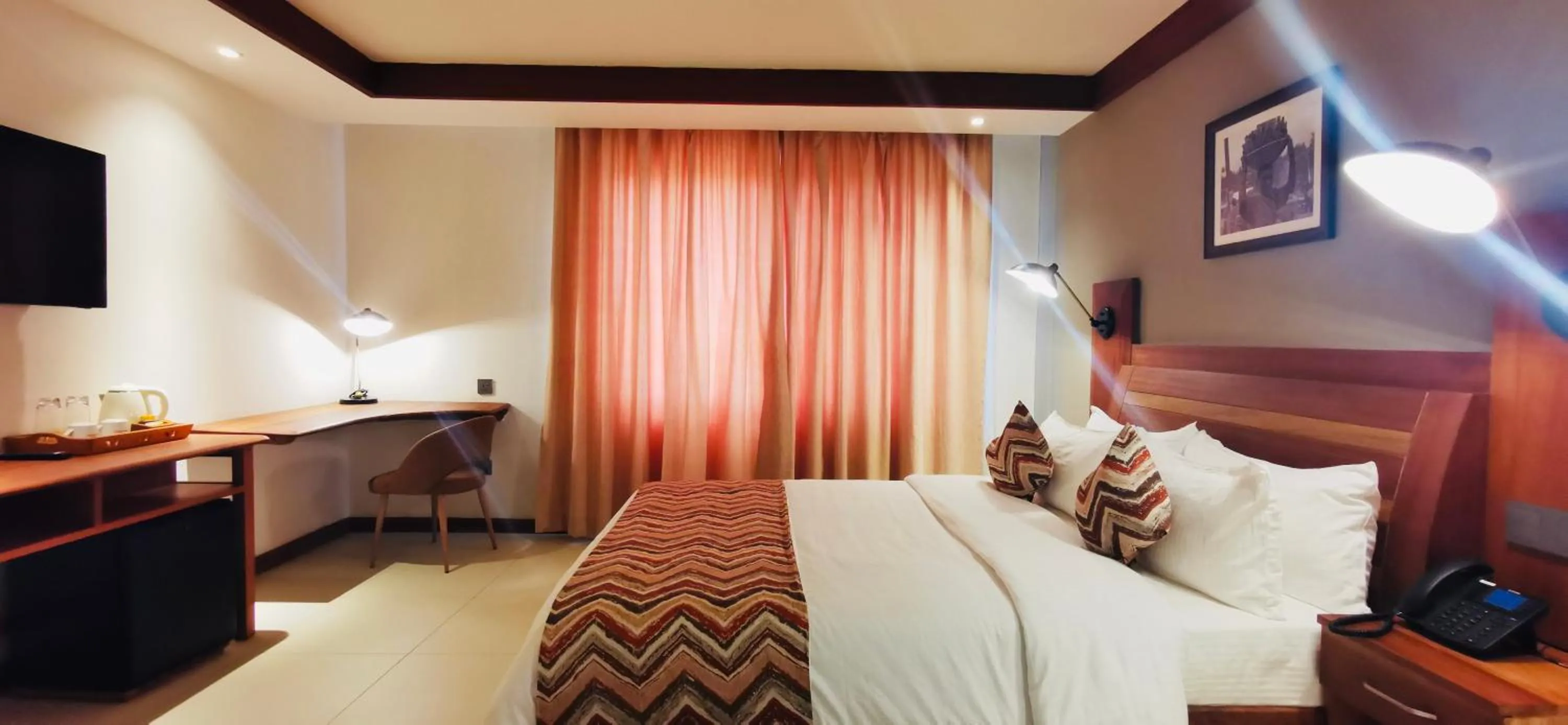 Deluxe Double Room in Kampala Nile Resort