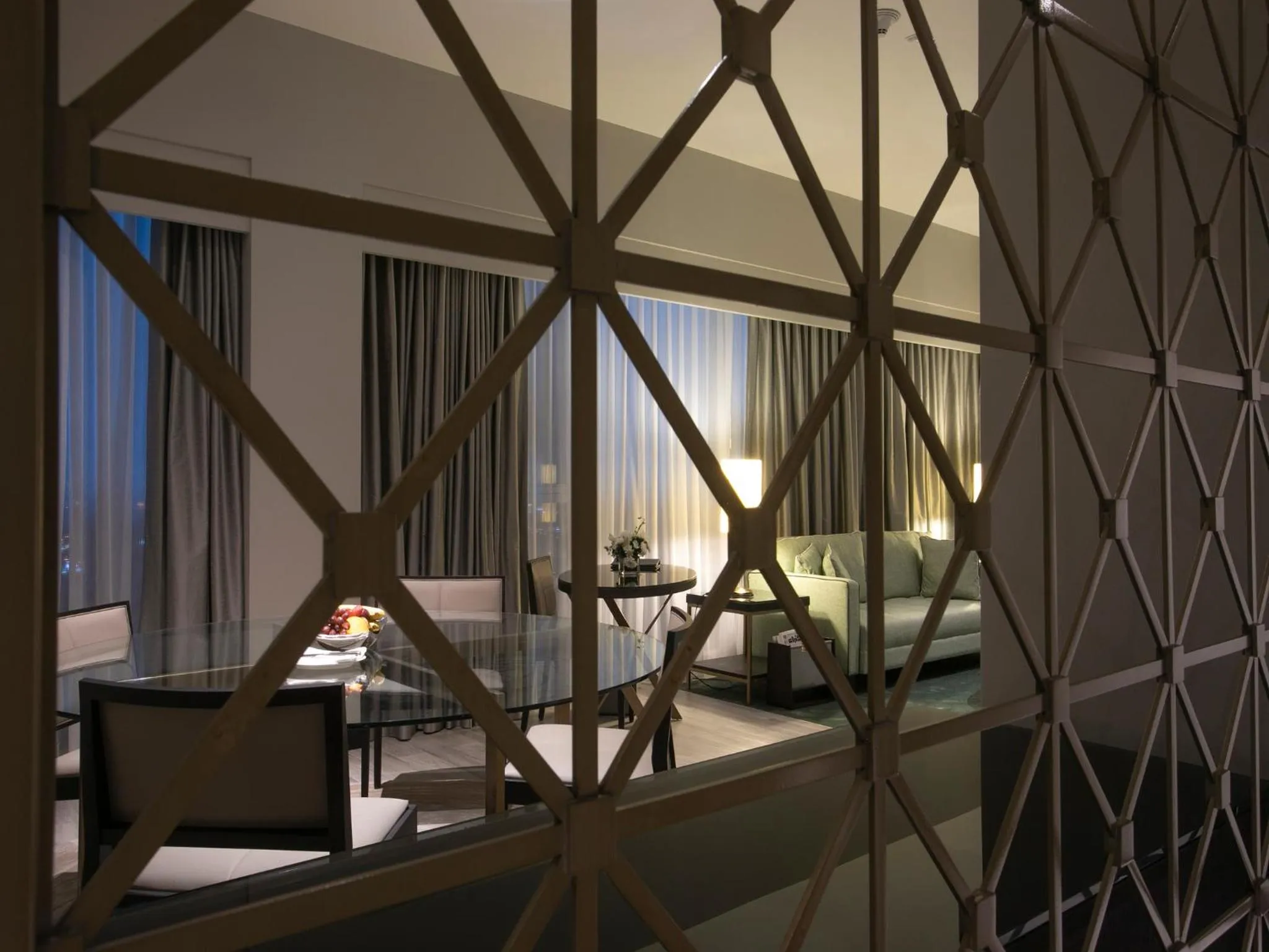 2 Bedroom Suite With 1 King Bed And 2 Twin Beds High Floor in Hyatt Regency Al Kout Mall