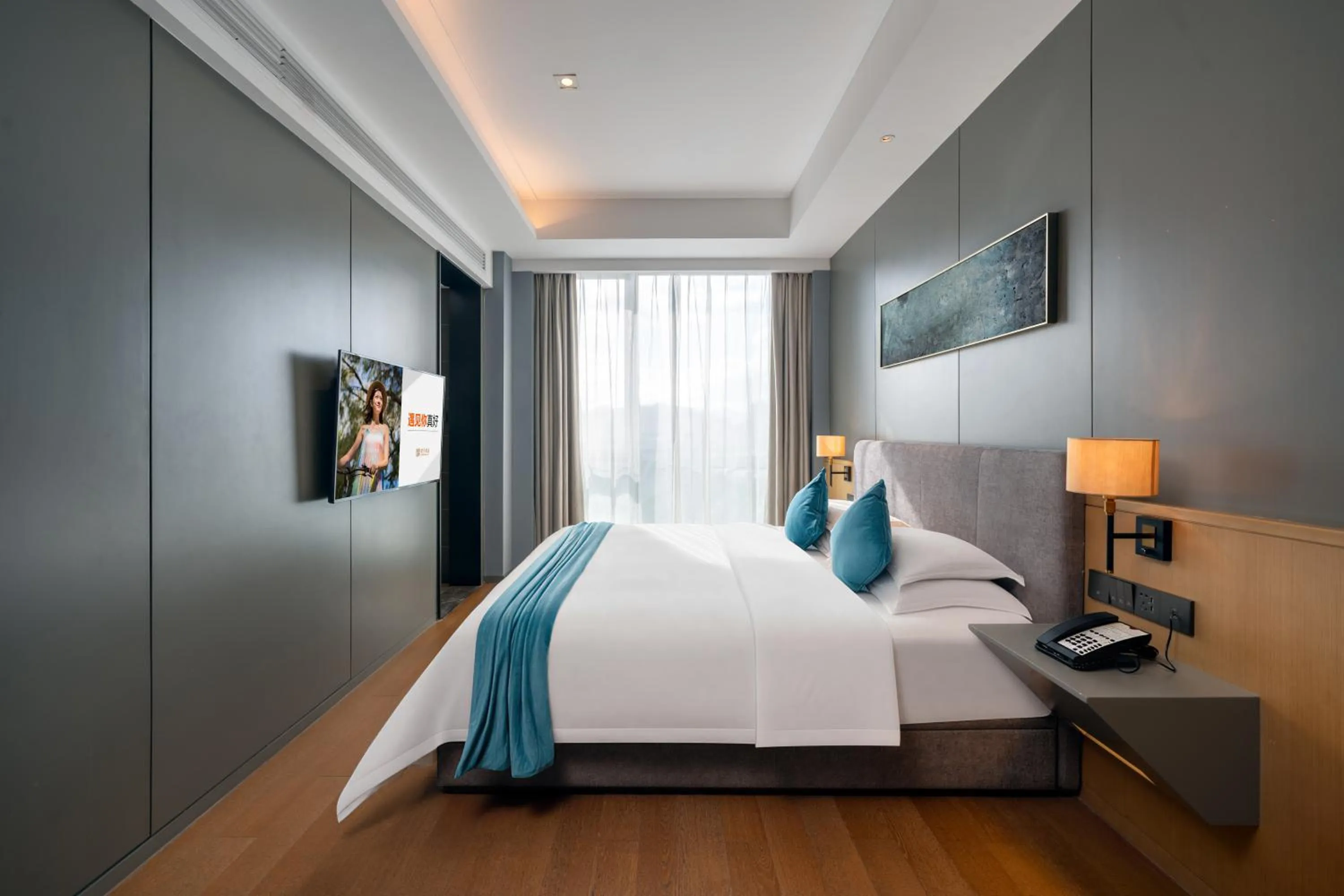 Four Season Queen Room  in SSAW Boutique Hotel Wenzhou Dexin
