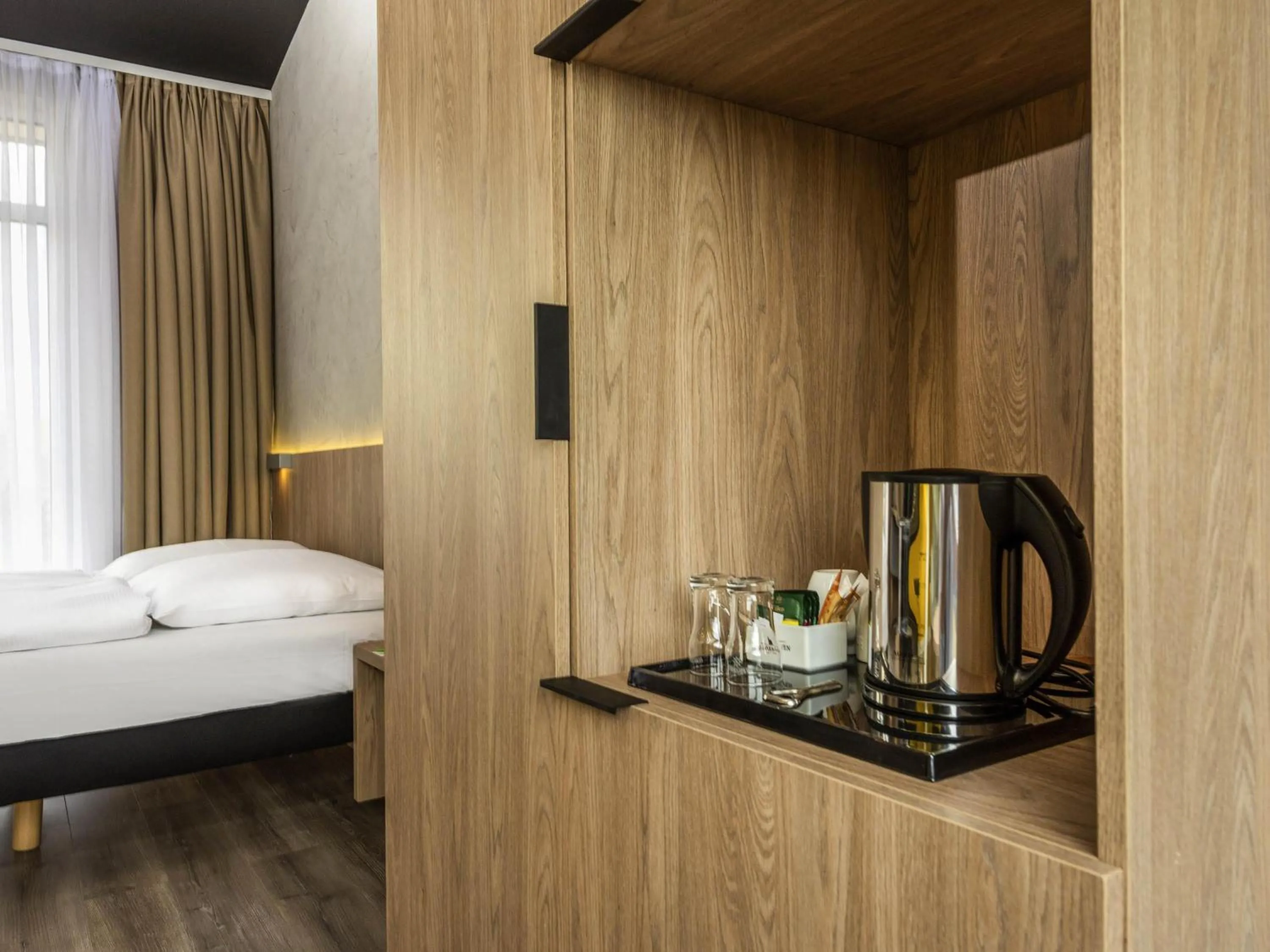 Superior Double Room in ibis Styles Dresden Neustadt