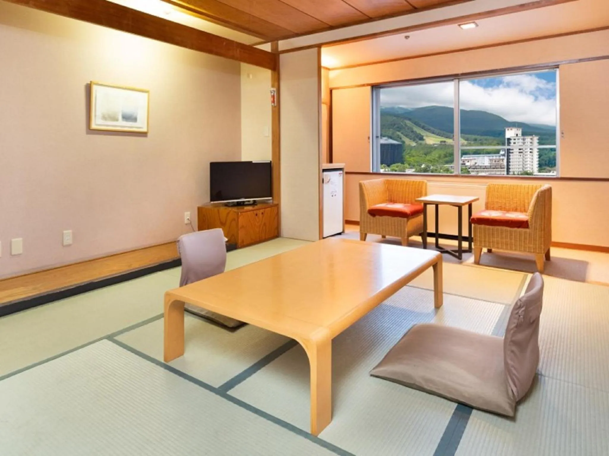 【Smoking】Japanese Room 10 Tatami without Bath - single occupancy in Kusatsu-onsen Hotel Resort