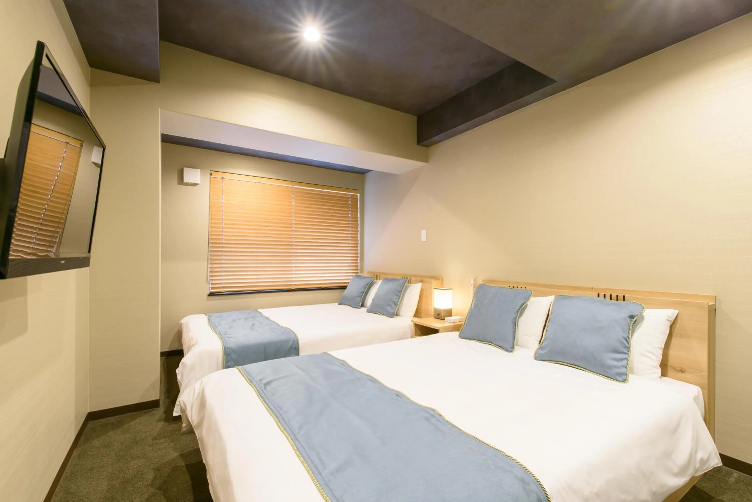 Standard Double Room with Two Double Beds - single occupancy in JP INN Kyoto Ekimae Mongakucho