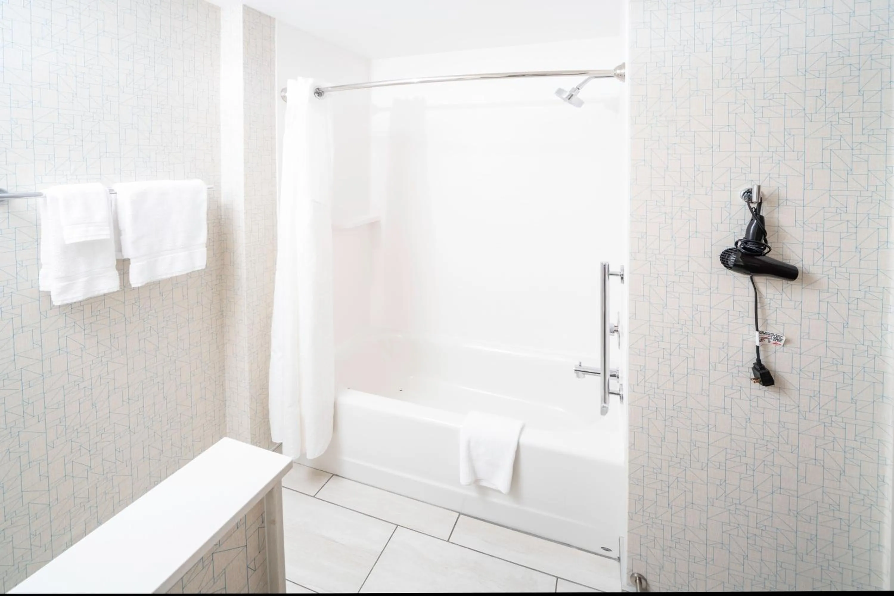 Double Room with Two Double Beds - Hearing Accessible/Non-Smoking  in Holiday Inn Express & Suites - Rock Hill by IHG