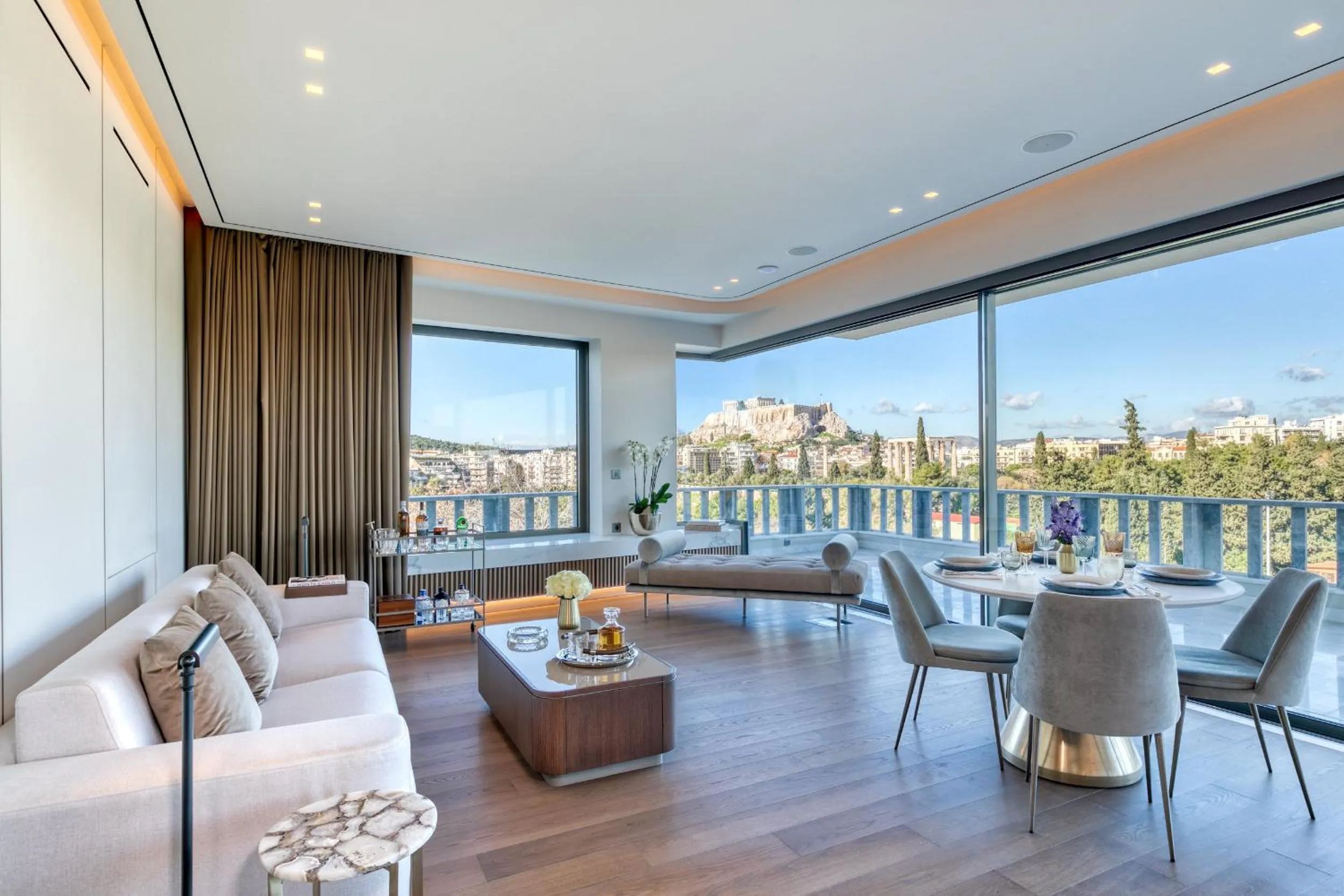 King Suite with Balcony in The One Acropolis