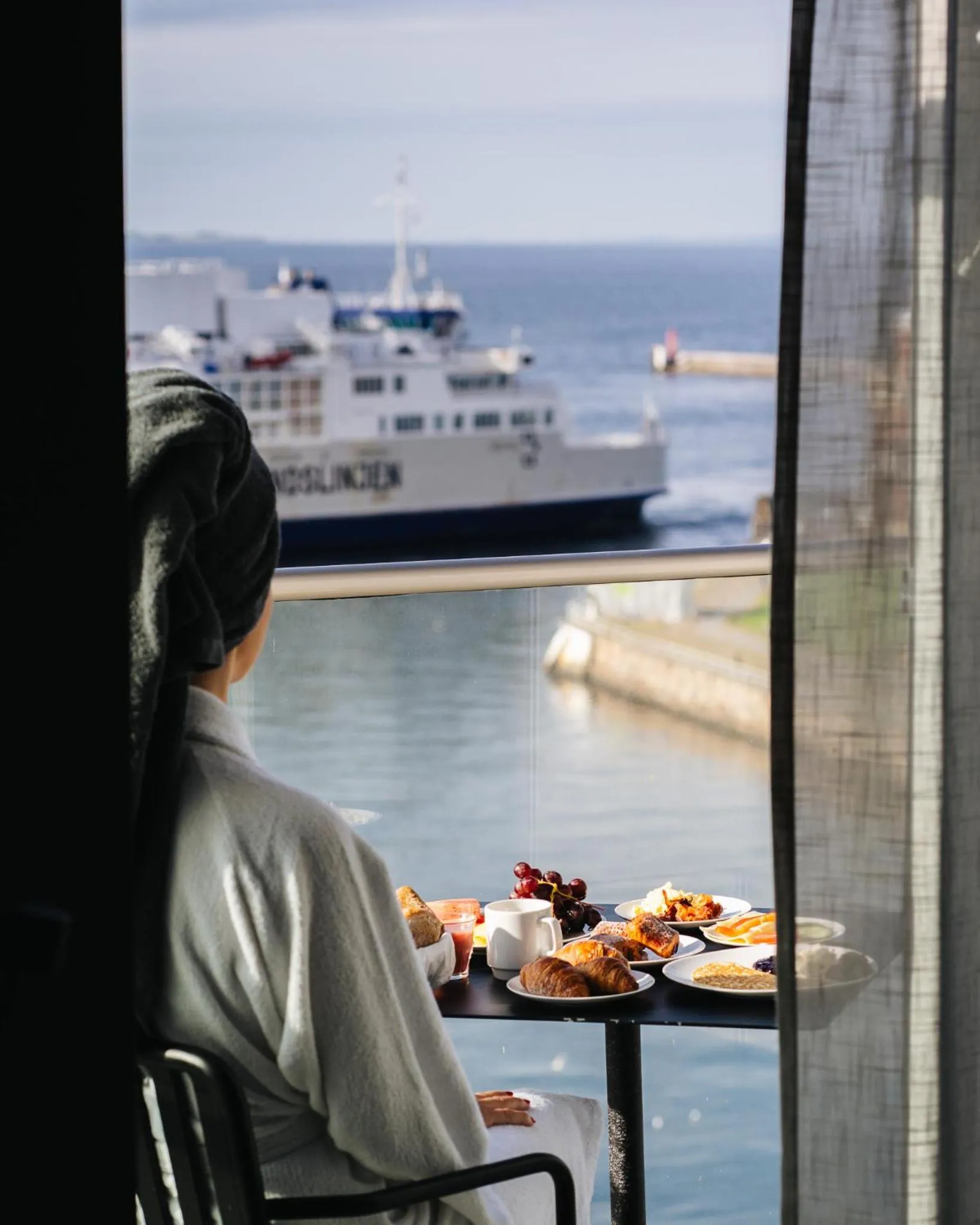 Deluxe Double Room in Clarion Hotel Sea U