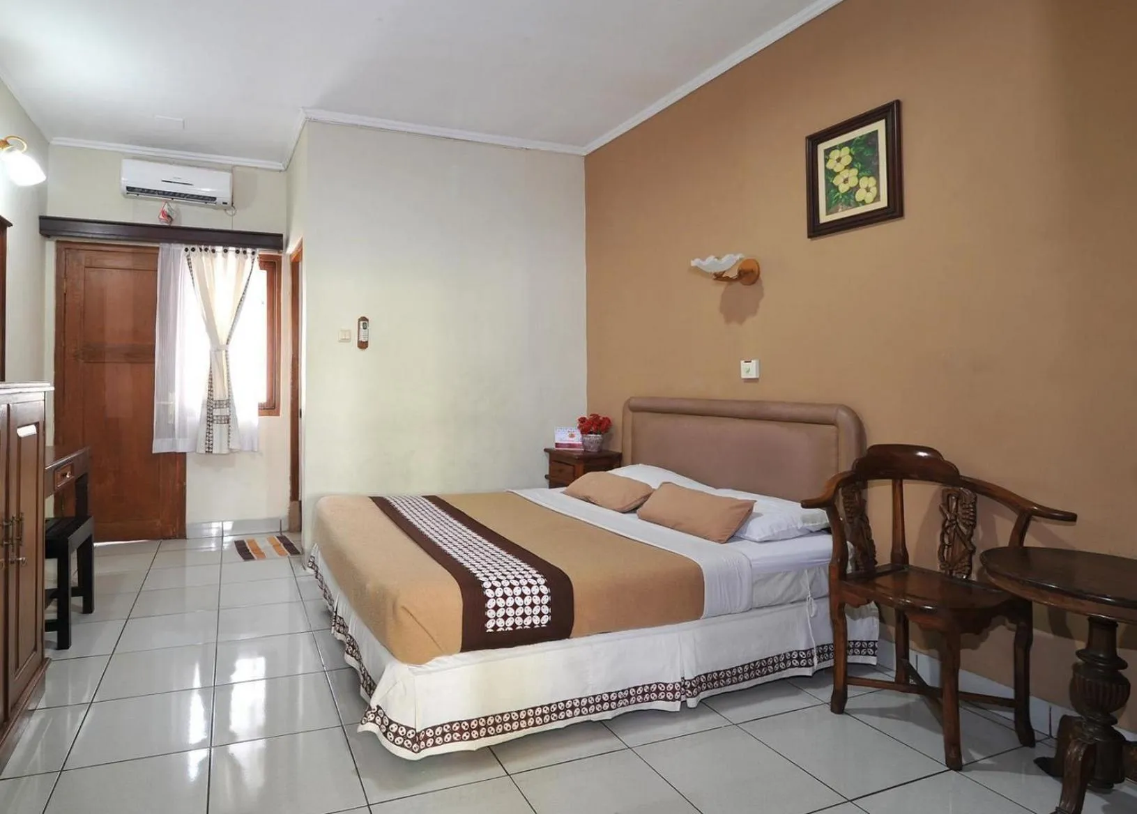 Superior Double Room in Hotel Mataram Malioboro