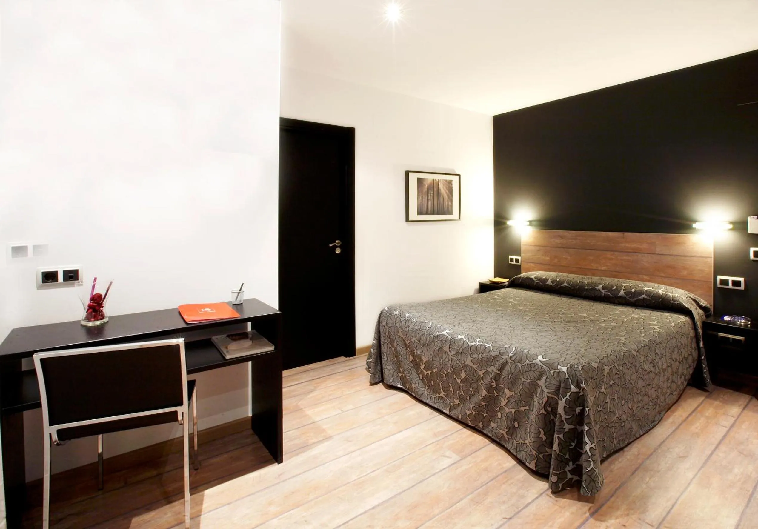 Standard Queen Room in Rey Don Sancho