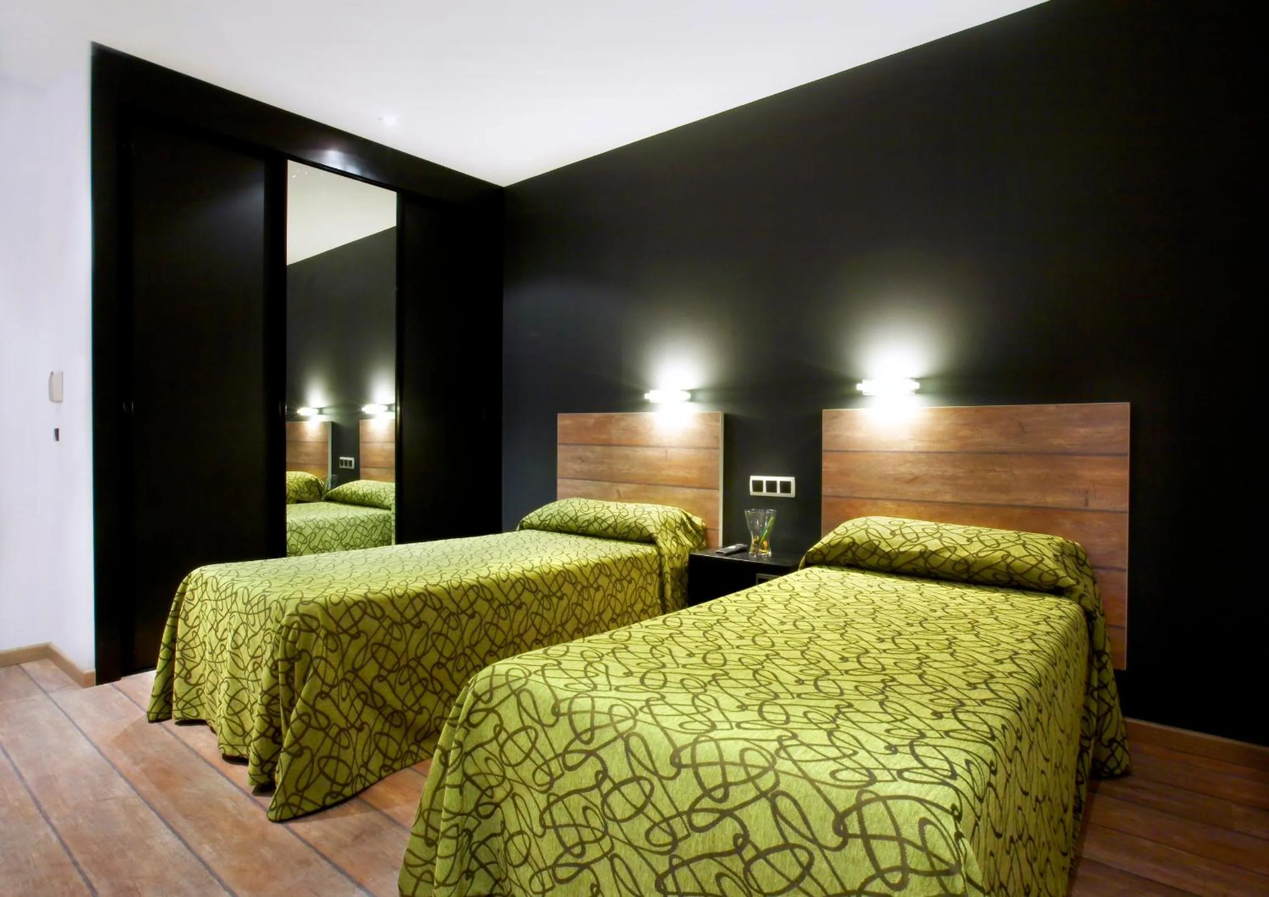 Twin Room in Rey Don Sancho