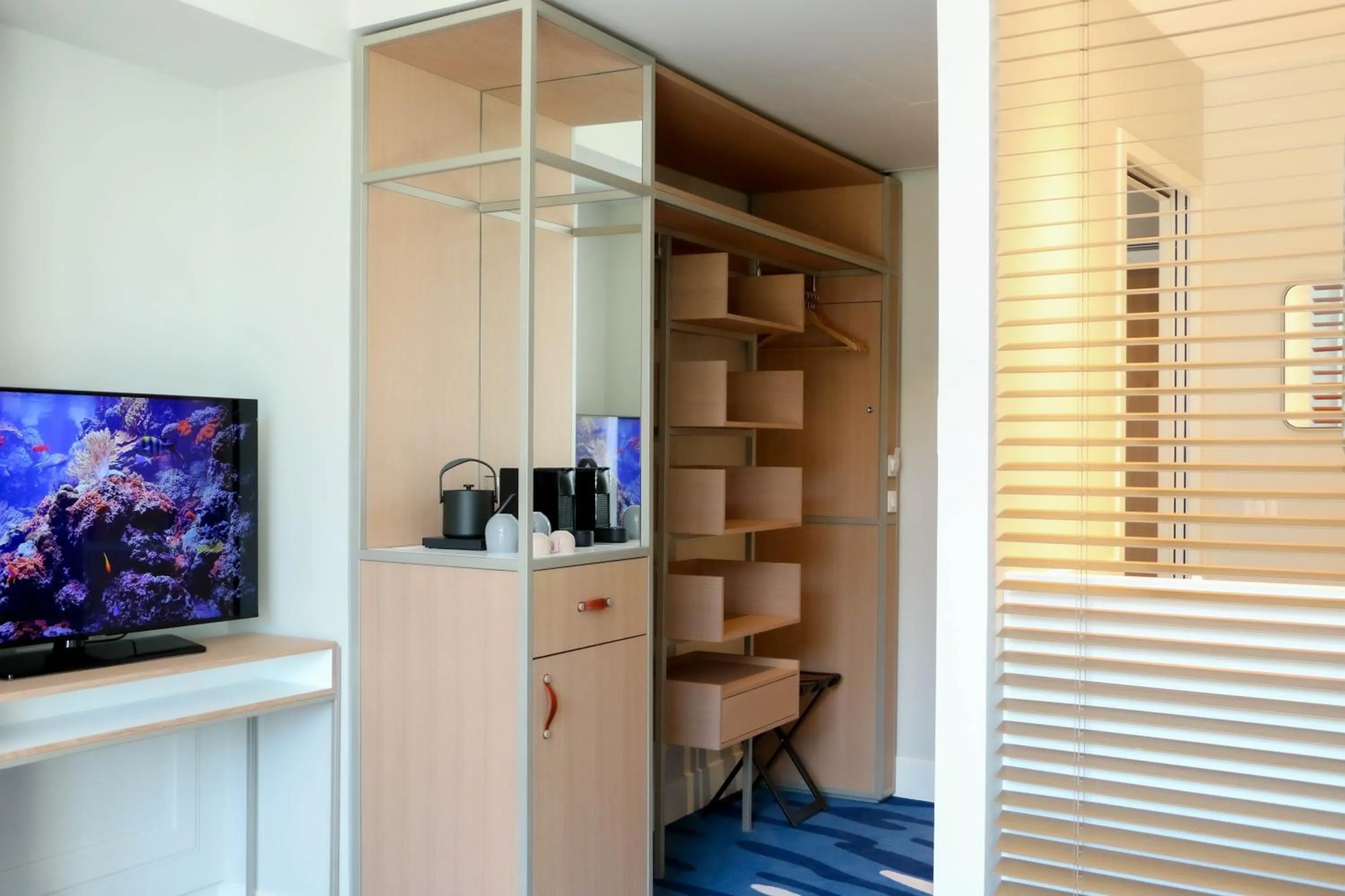 Comfort King Room with Sea View in Eden Rose Grand Hotel BW Premier Collection