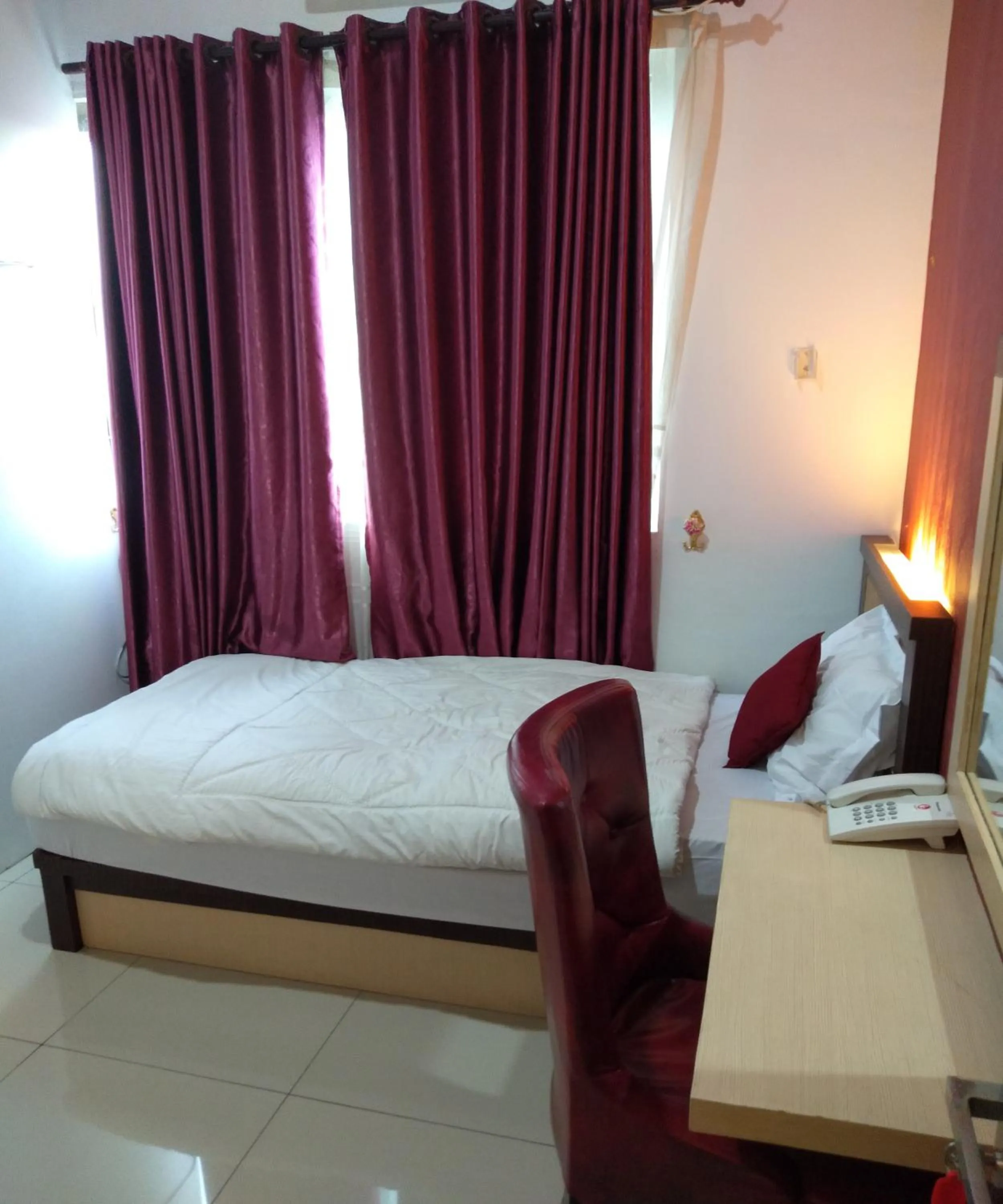 Standard Double Room in D&D Guest House & Cafe Syariah