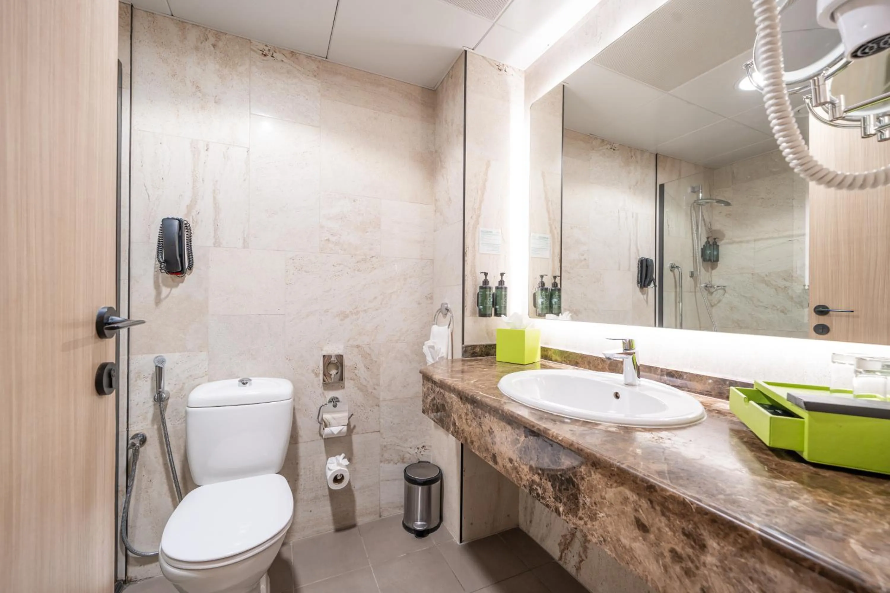 Deluxe Club Room - Complimentary DXB Airport Drop-Off, Transfer to La Mer Beach, Dubai Mall / Burj Khalifa Metro Station in La Quinta by Wyndham Dubai Jumeirah