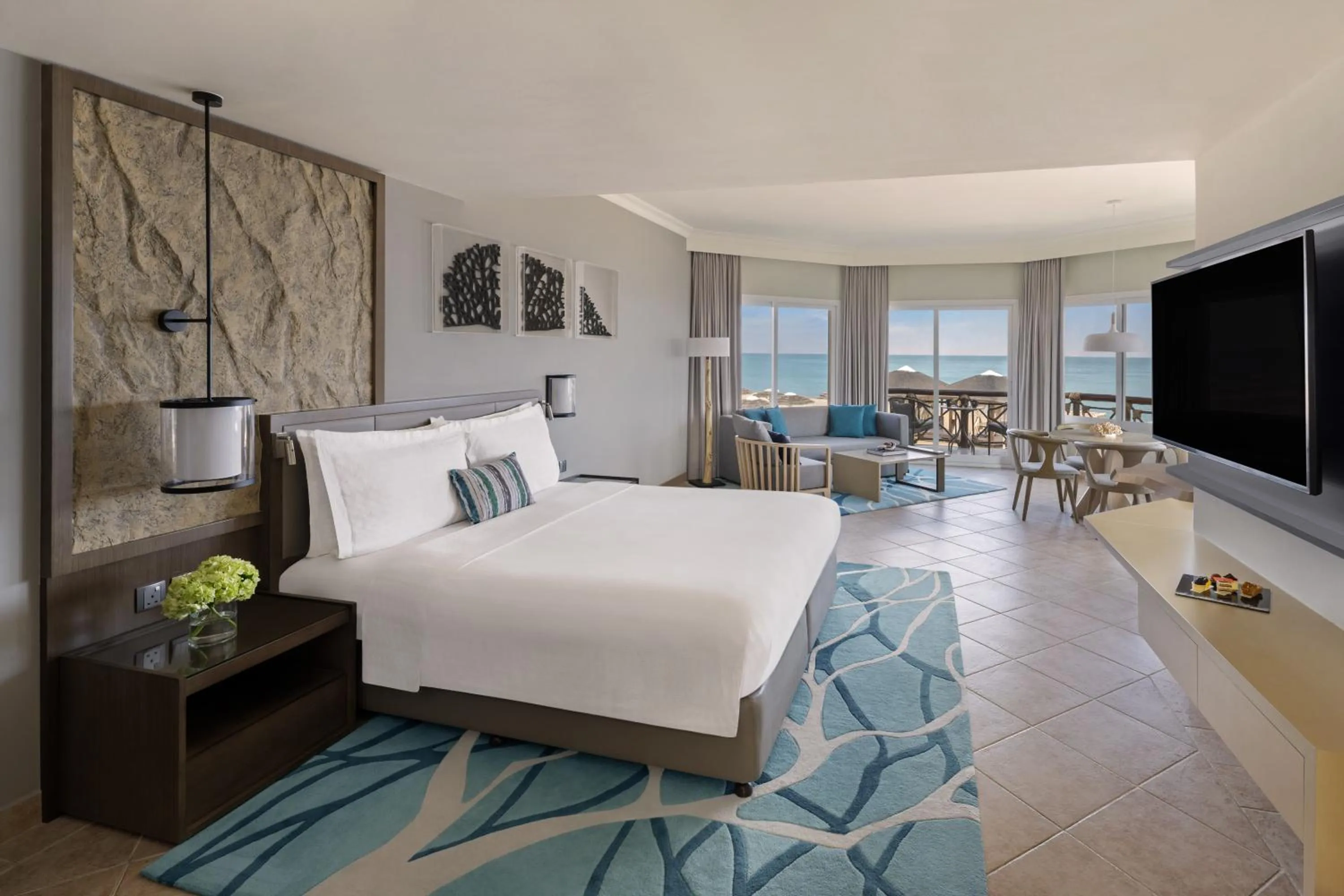 Ocean Front Suite with Balcony in Fujairah Rotana Resort & Spa - Al Aqah Beach