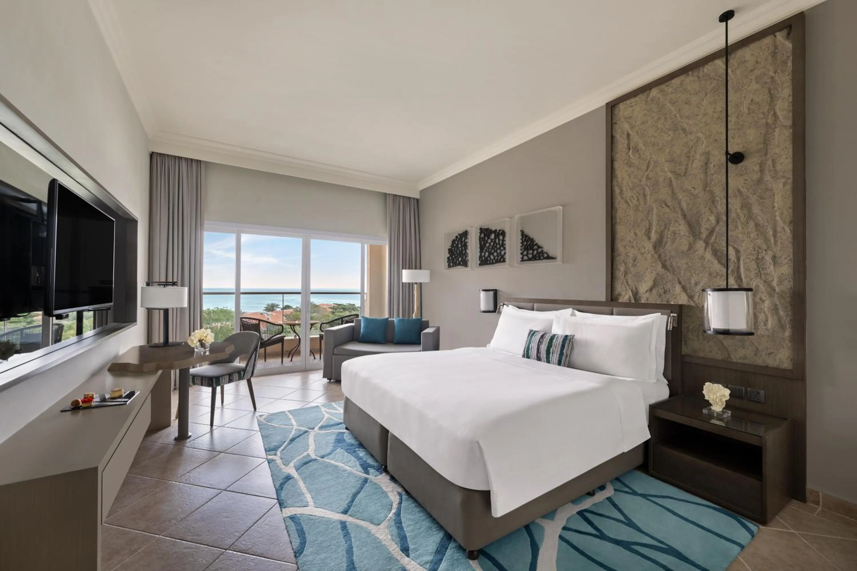 Ocean View Room - King Bed in Fujairah Rotana Resort & Spa - Al Aqah Beach