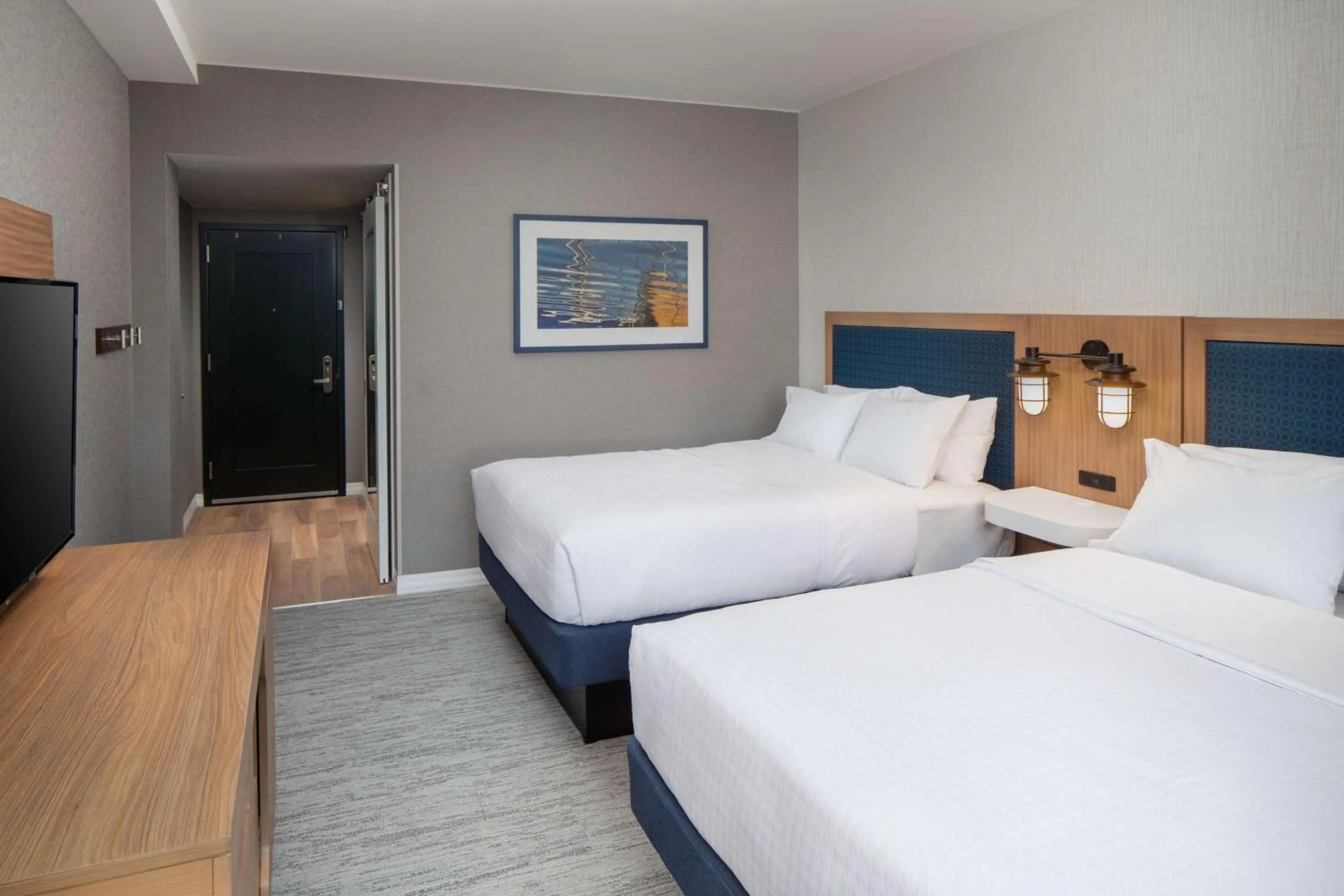Queen Room with Two Queen Beds in Hampton Inn Boston Seaport District