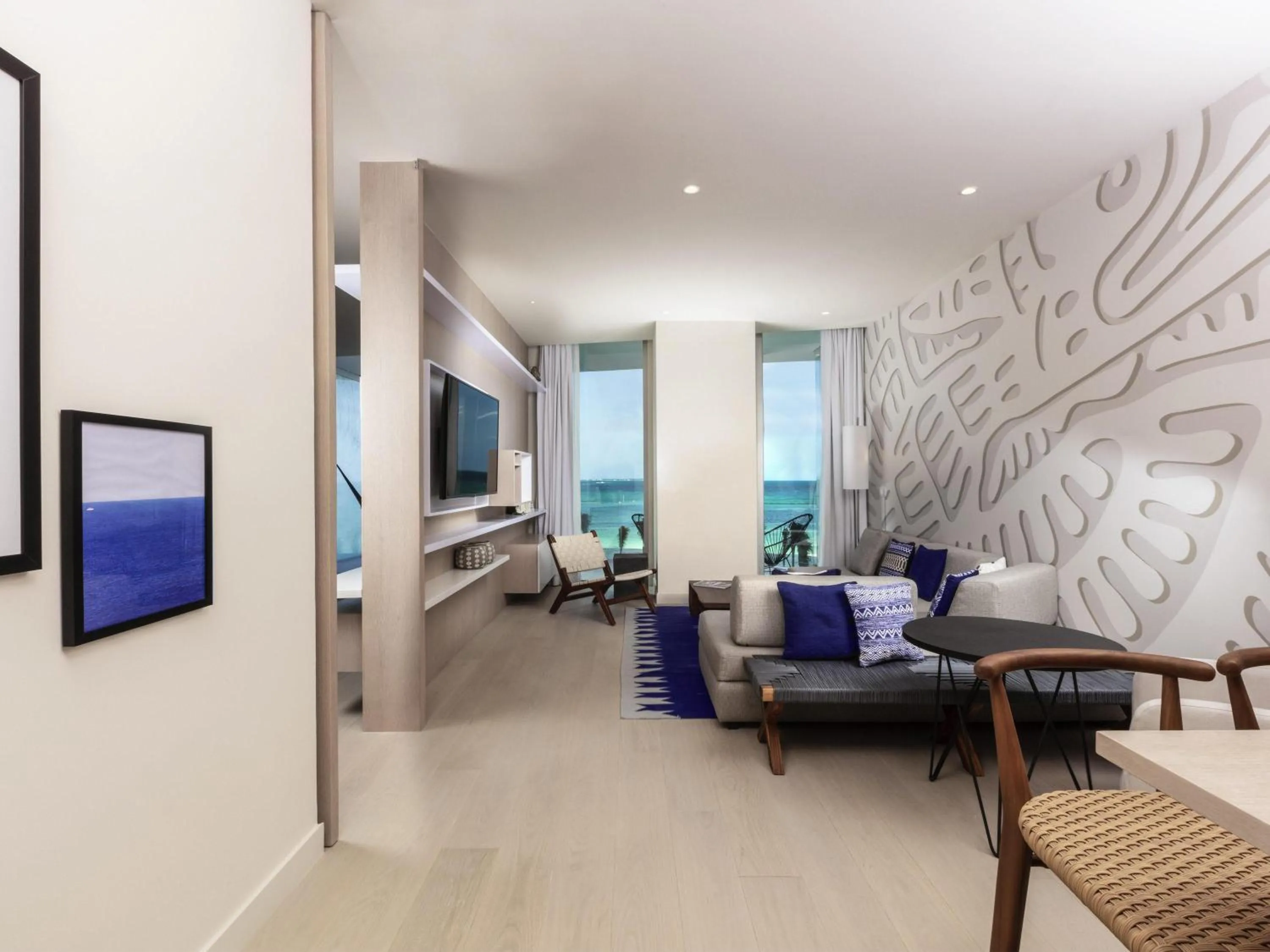 Deluxe One Bedroom Suite - Ocean Front Double in SLS Cancun