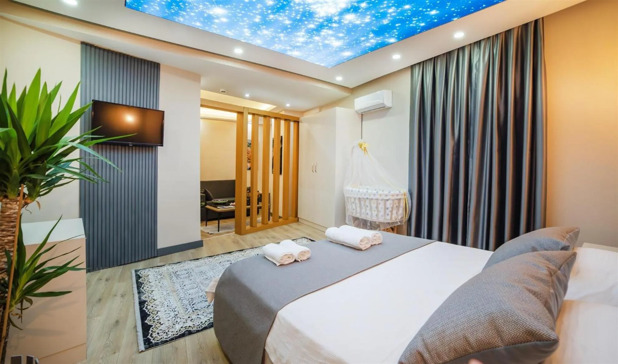 Deluxe Family Room in Blue Marina Hotel & Spa