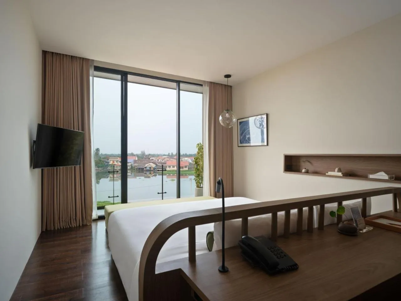 Deluxe Room in neera retreat hotel