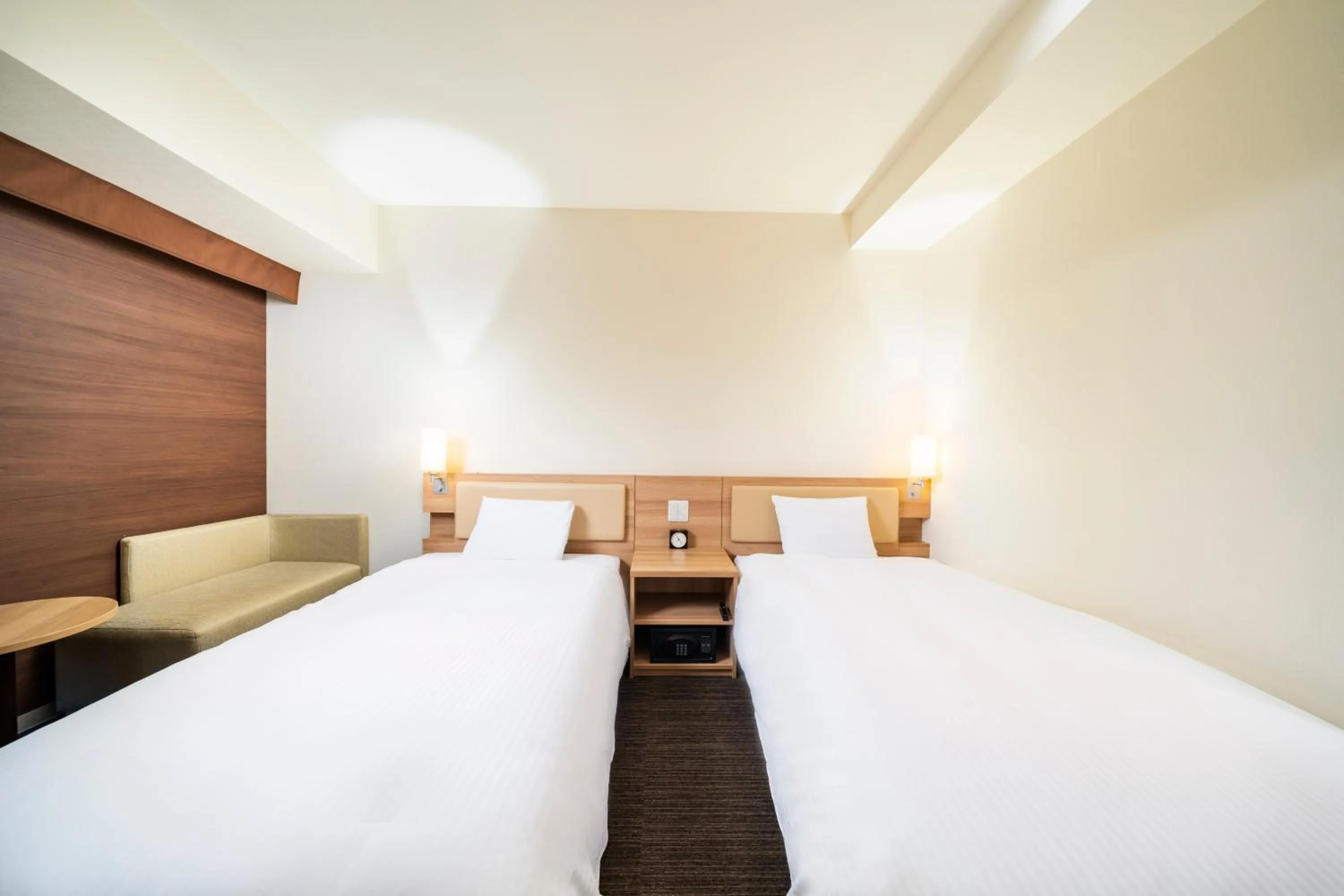 Twin Room - Non-Smoking in KOKO HOTEL Sapporo Ekimae