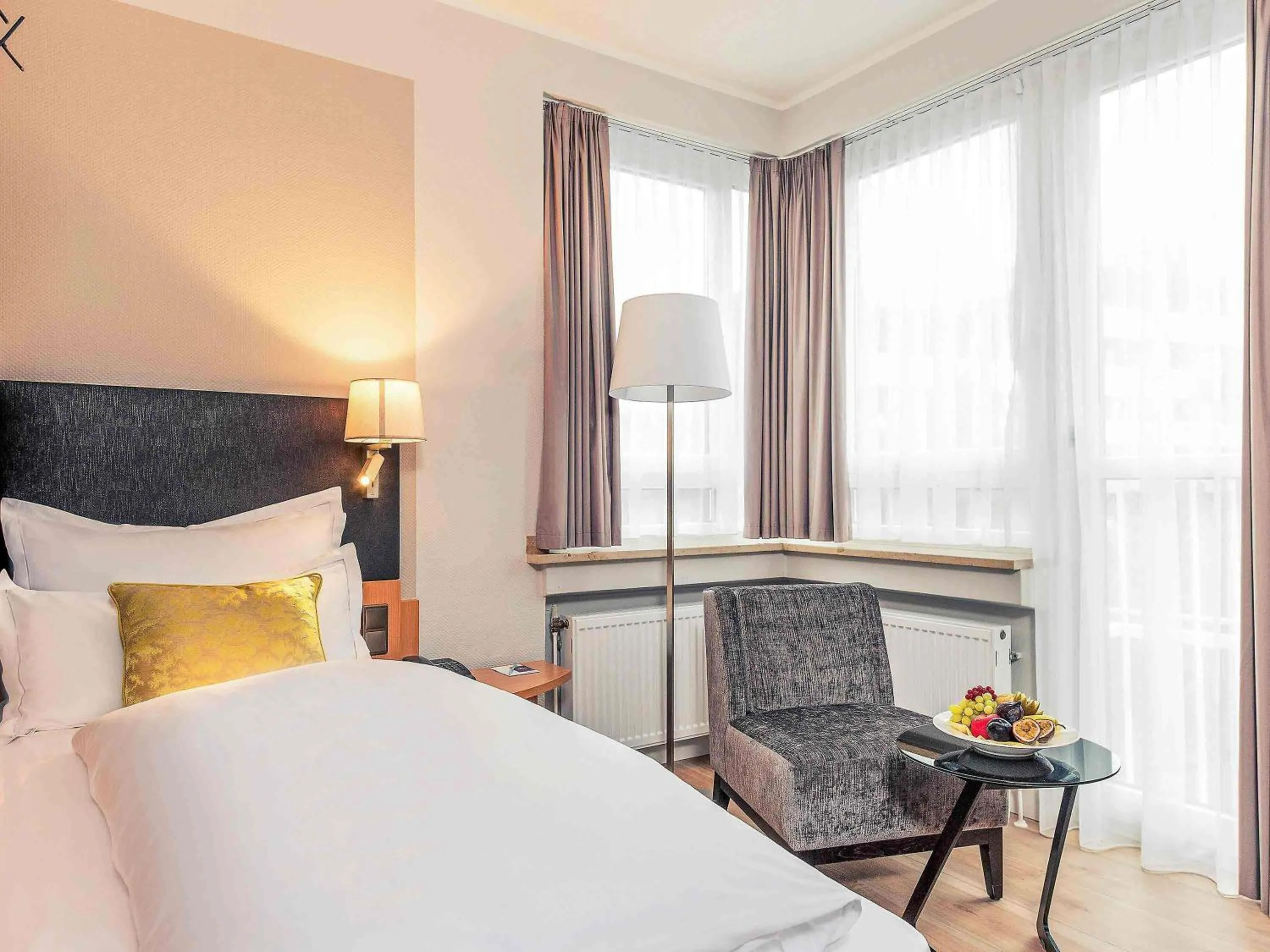 Single Room in Mercure Hotel Koeln Belfortstrasse