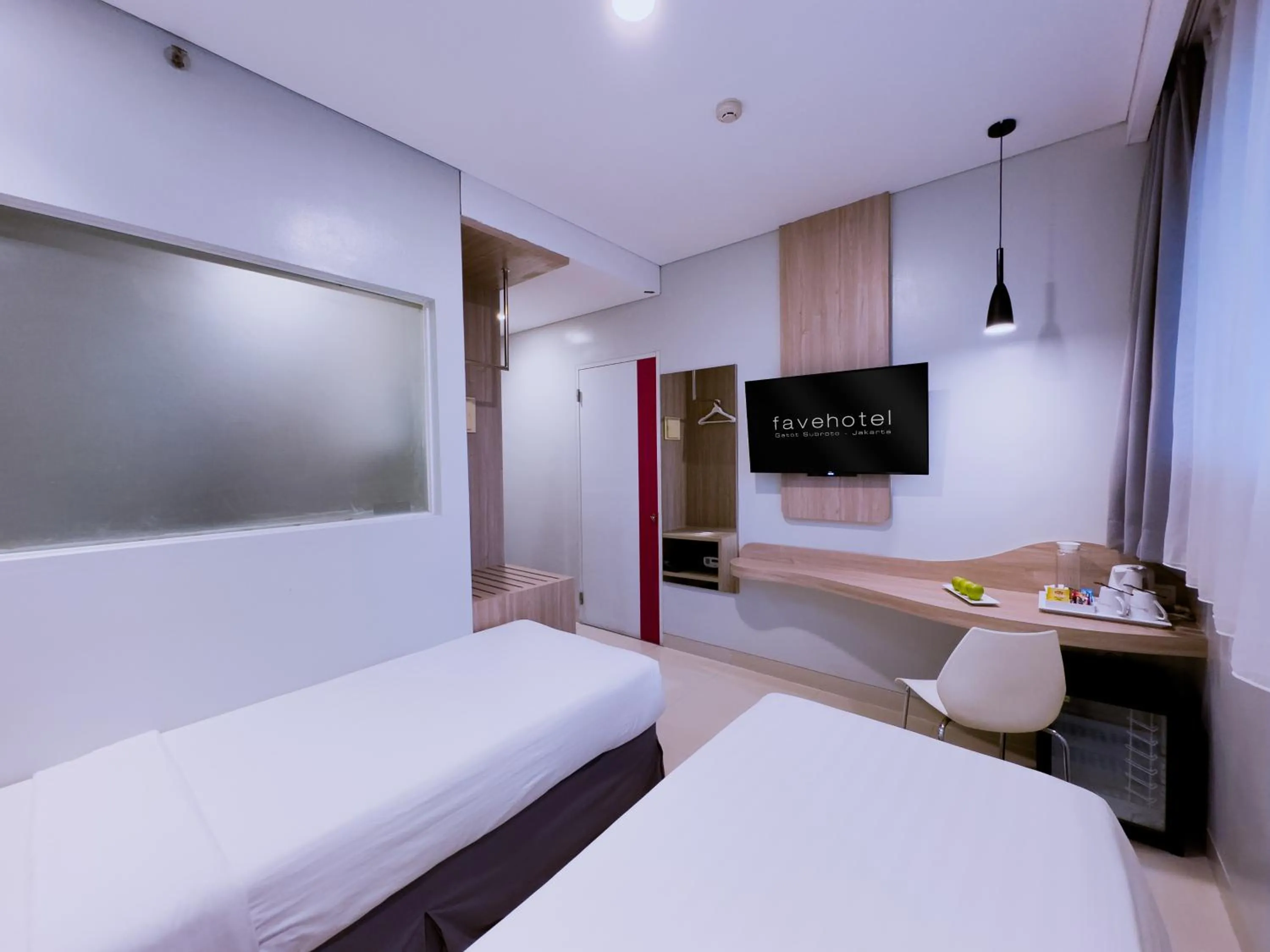 Deluxe Double or Twin Room in favehotel Gatot Subroto Jakarta