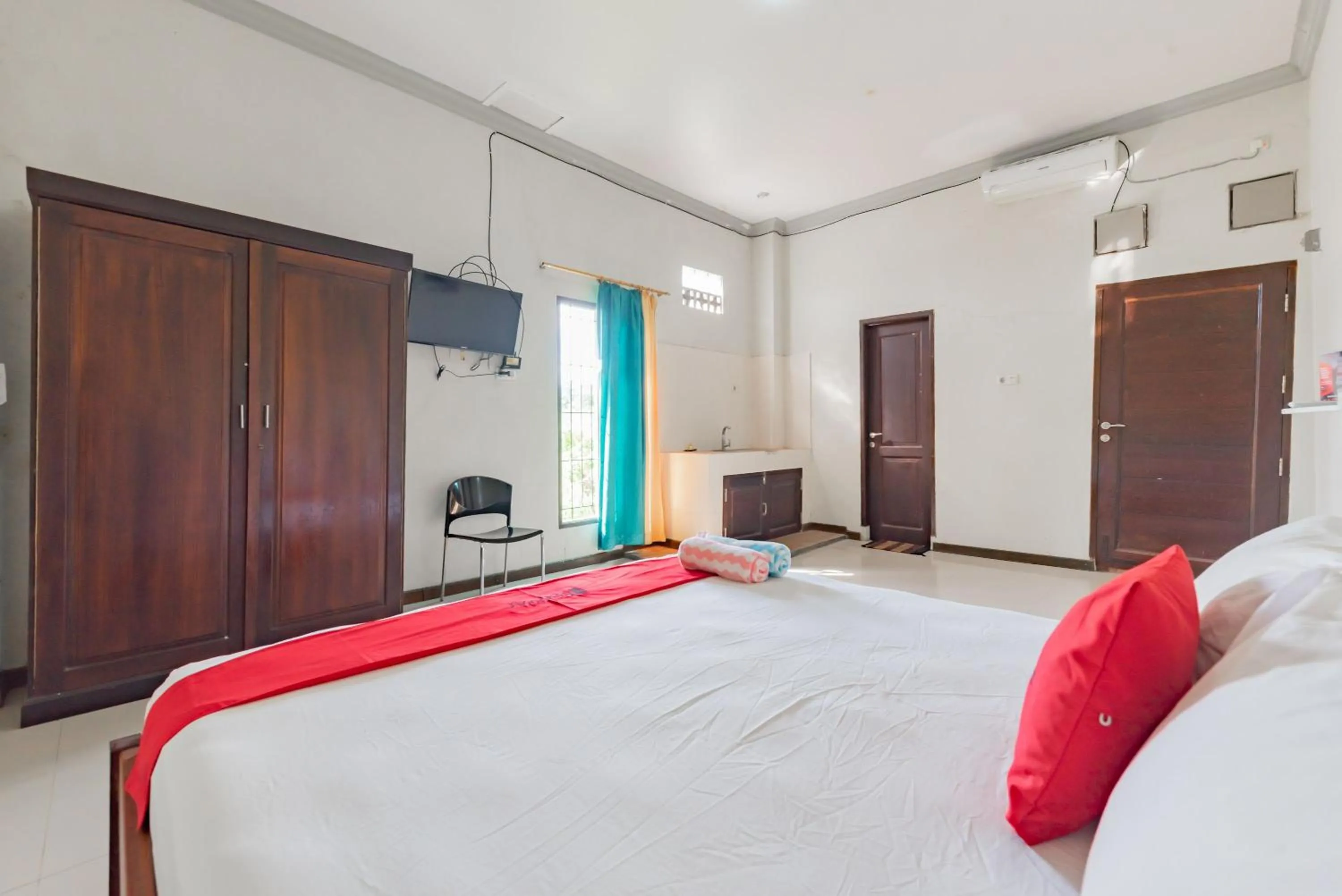 Double Room in RedDoorz near GOR Sempaja Samarinda