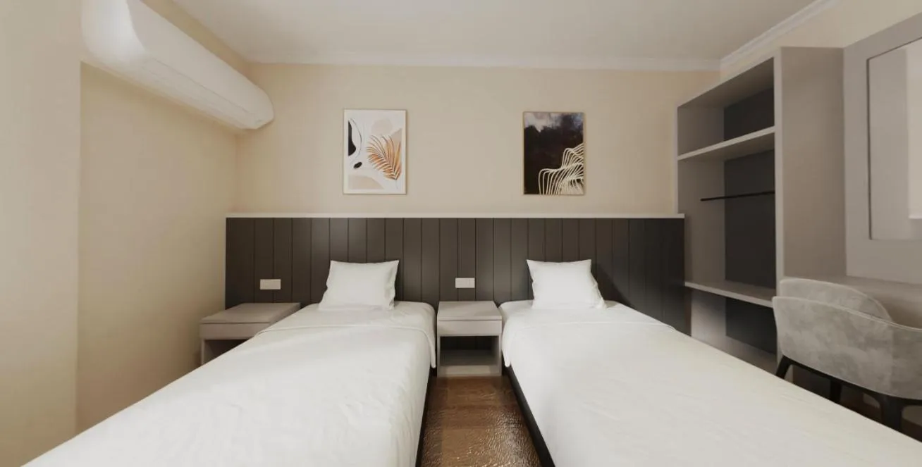 Twin Room in VISTA HOTEL