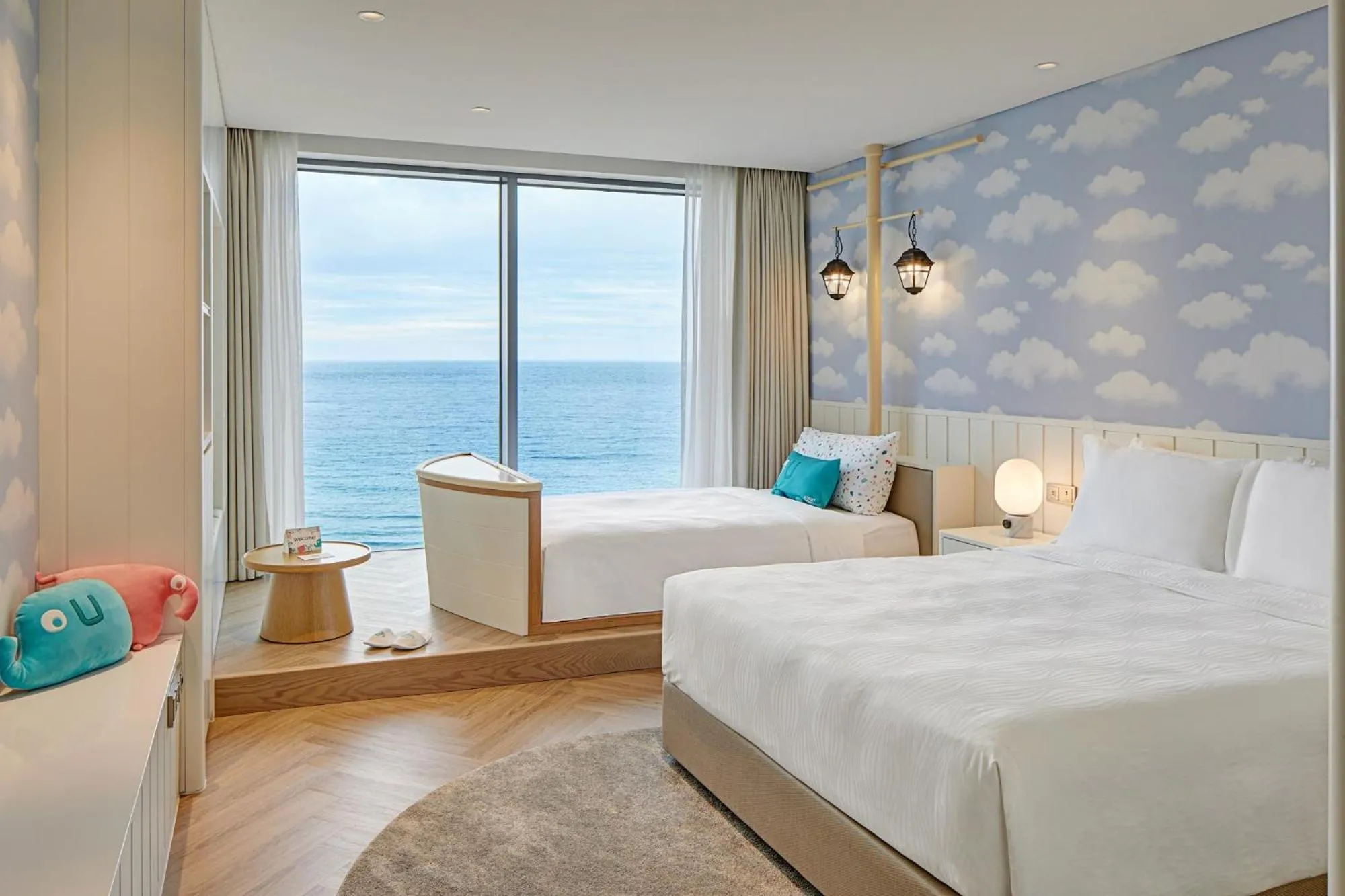 Kids Deluxe Twin Room with Ocean View in Grand Josun Busan