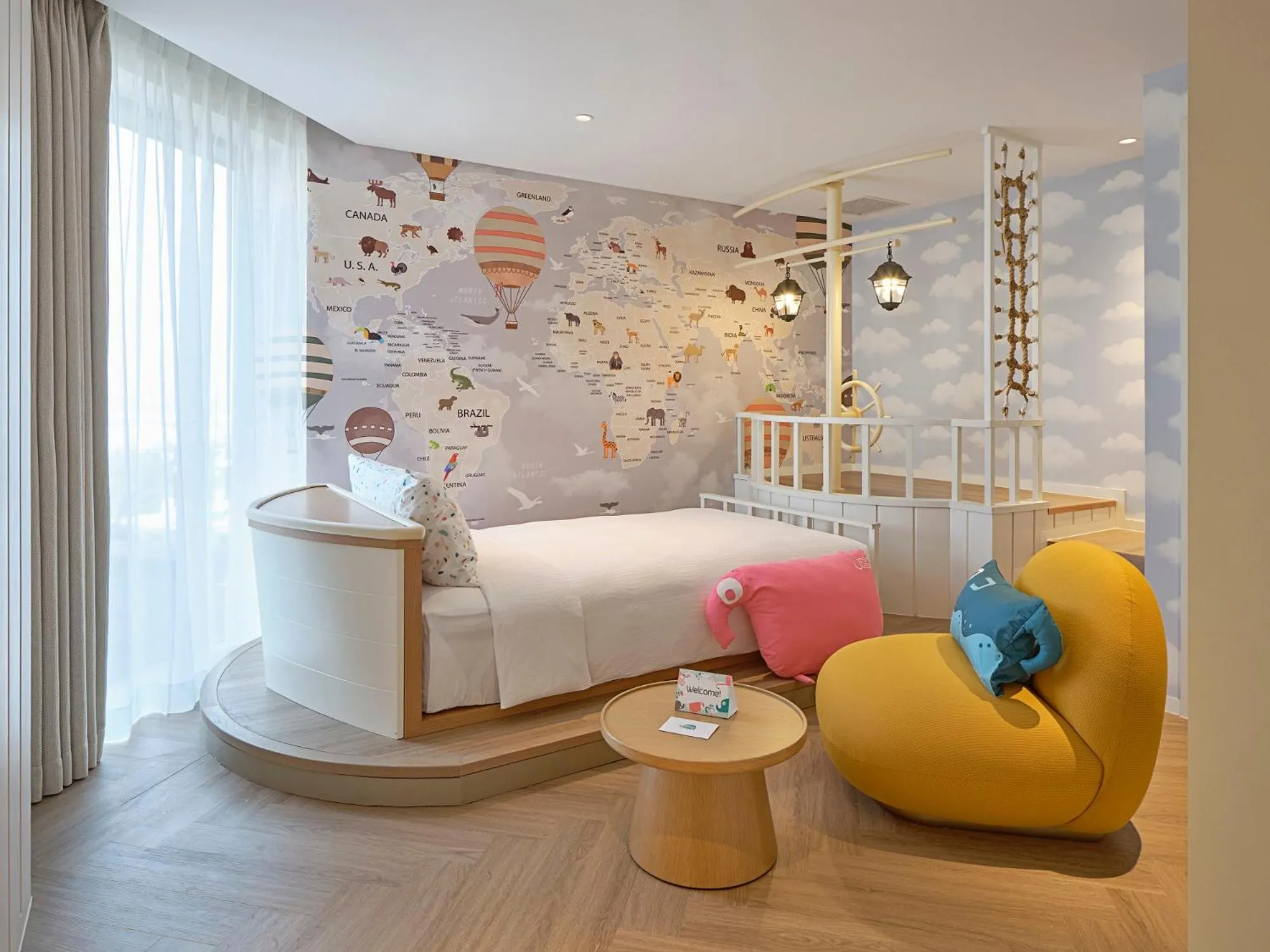 Kids Suite Twin Room with City View in Grand Josun Busan